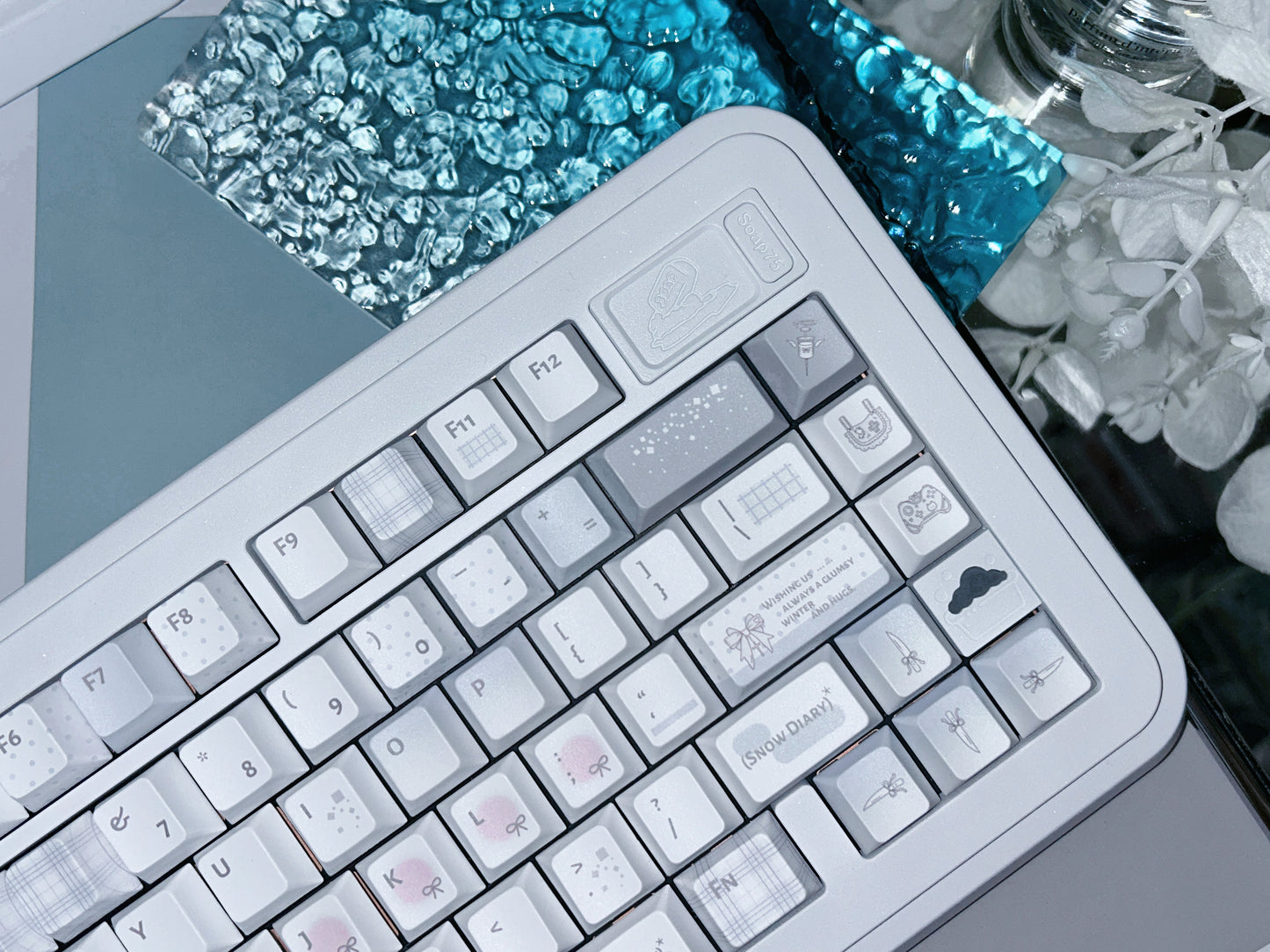 Preorder Prebuilt Aluminum Customized Mechanical Keyboard Soap75 White creamy thocky set