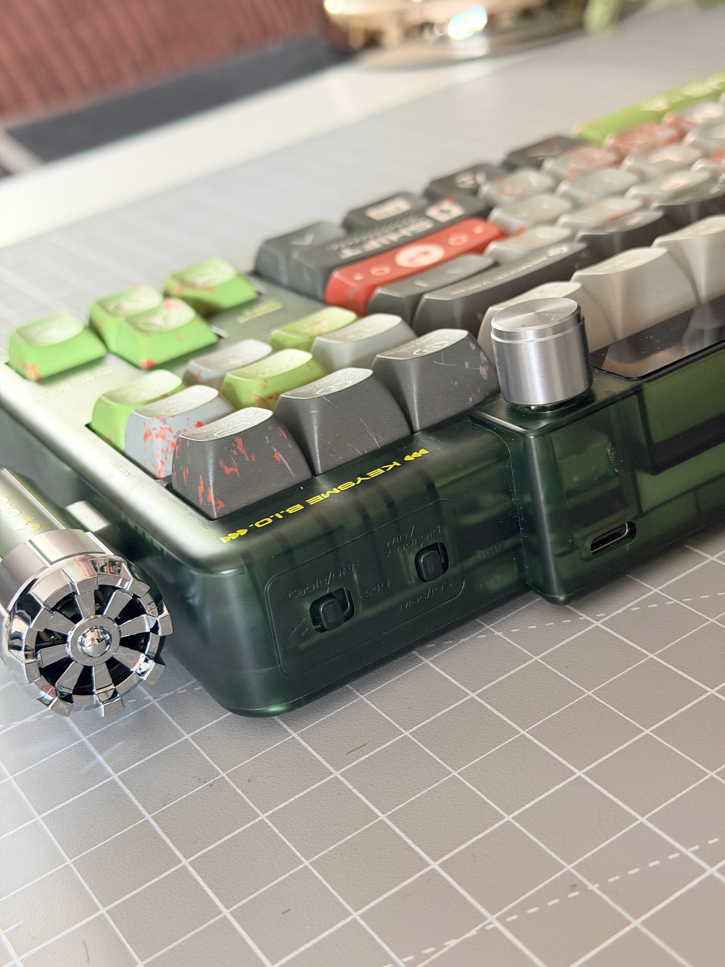 Unboxing Sample For Sale ONLY 1 Instock Keysme Lunar 01 Green Mechanical Keyboard- Ghost Ship
