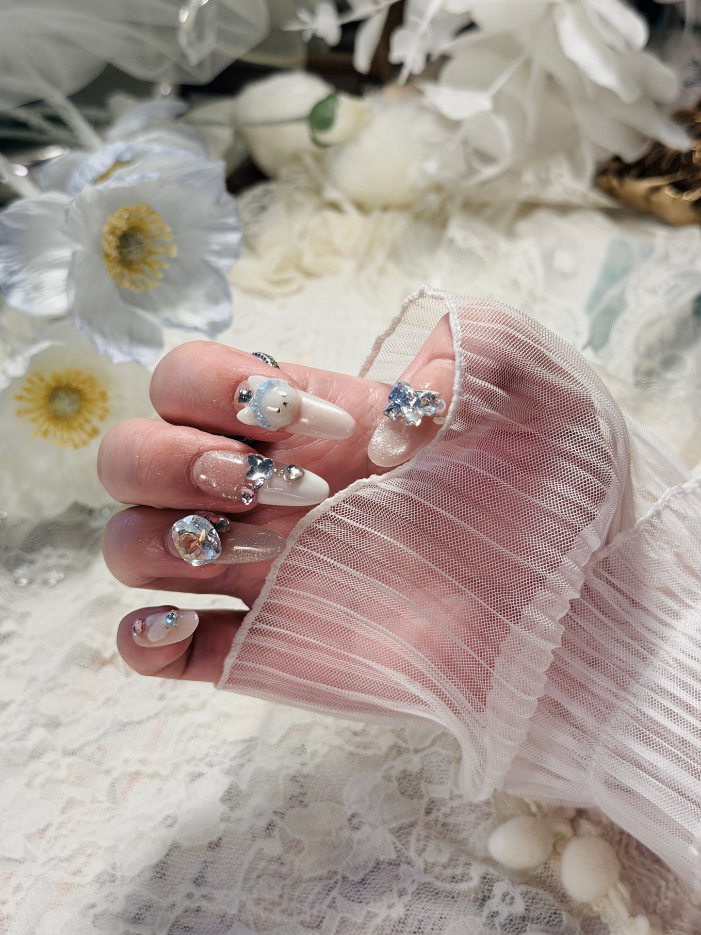 Designer False Nails Cute Bunny Diamond Creamy Champion Shimmer Long Press-On Nails(#937)