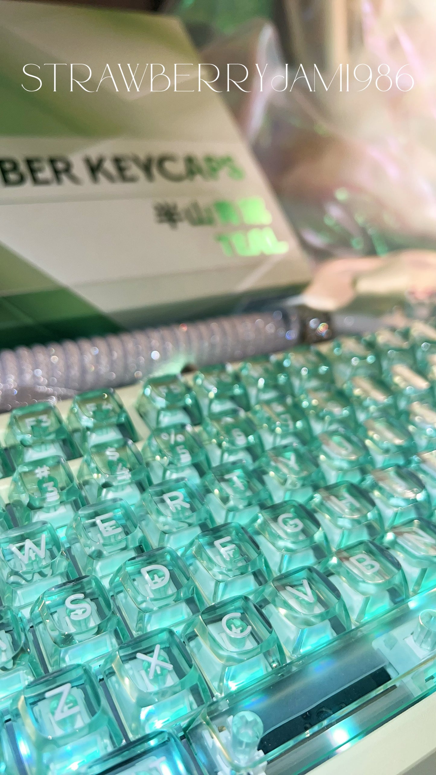 [only 1 Instock] Prebuilt ZOOM75 Green Aluminum Customized Mechanical Keyboard