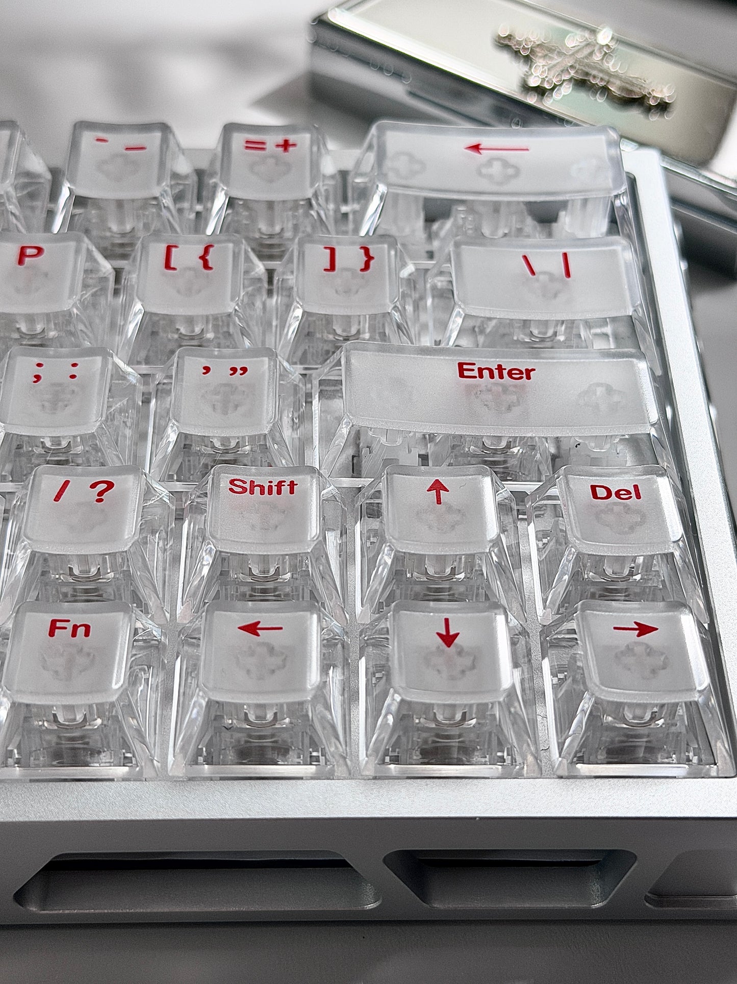 Unboxing Clearance ONLY 1 InstockI ROK Hollow Aluminum Silver MG63 Magnetic Gaming Mechanical Keyboard
