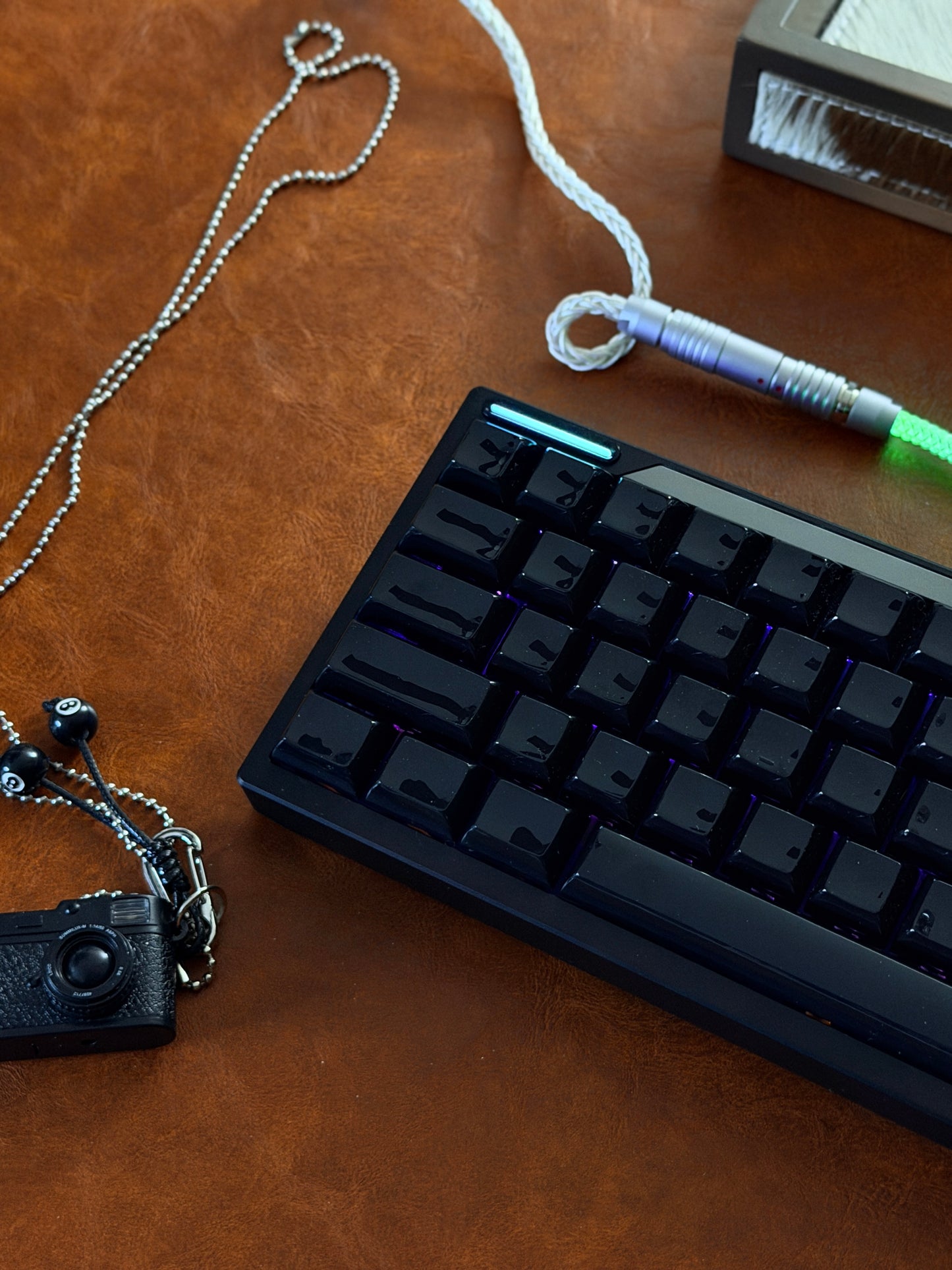 ONLY 1 Instock Prebuilt Aluminum Customized Mechanical Wired Keyboard Paper65 With Y3 Linear Switch & Black keycaps