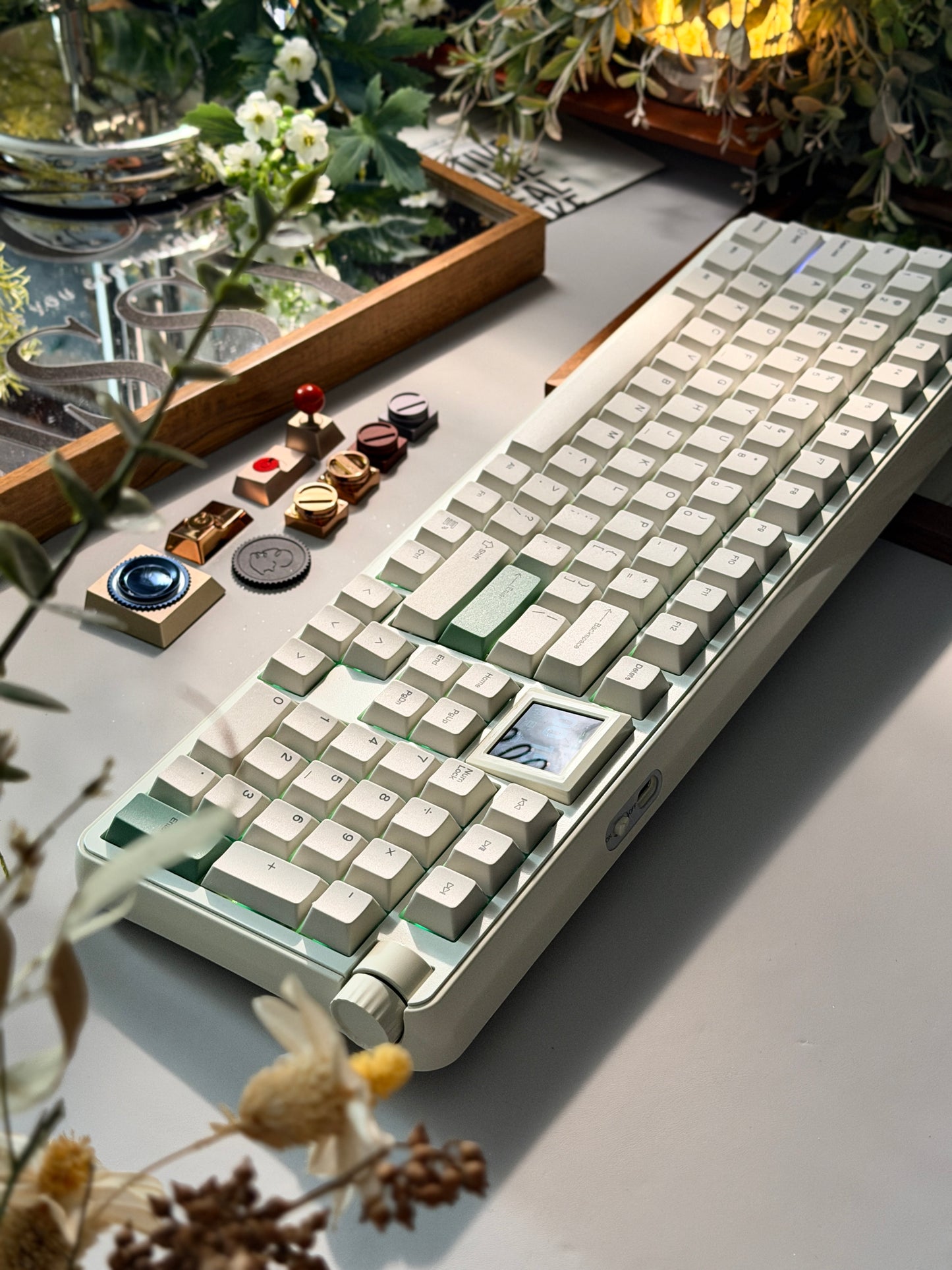 Unboxing Clearance ONLY 1 Instock EPOMAKER RT100 PRO Retro White （Creamy Jade Switch）
