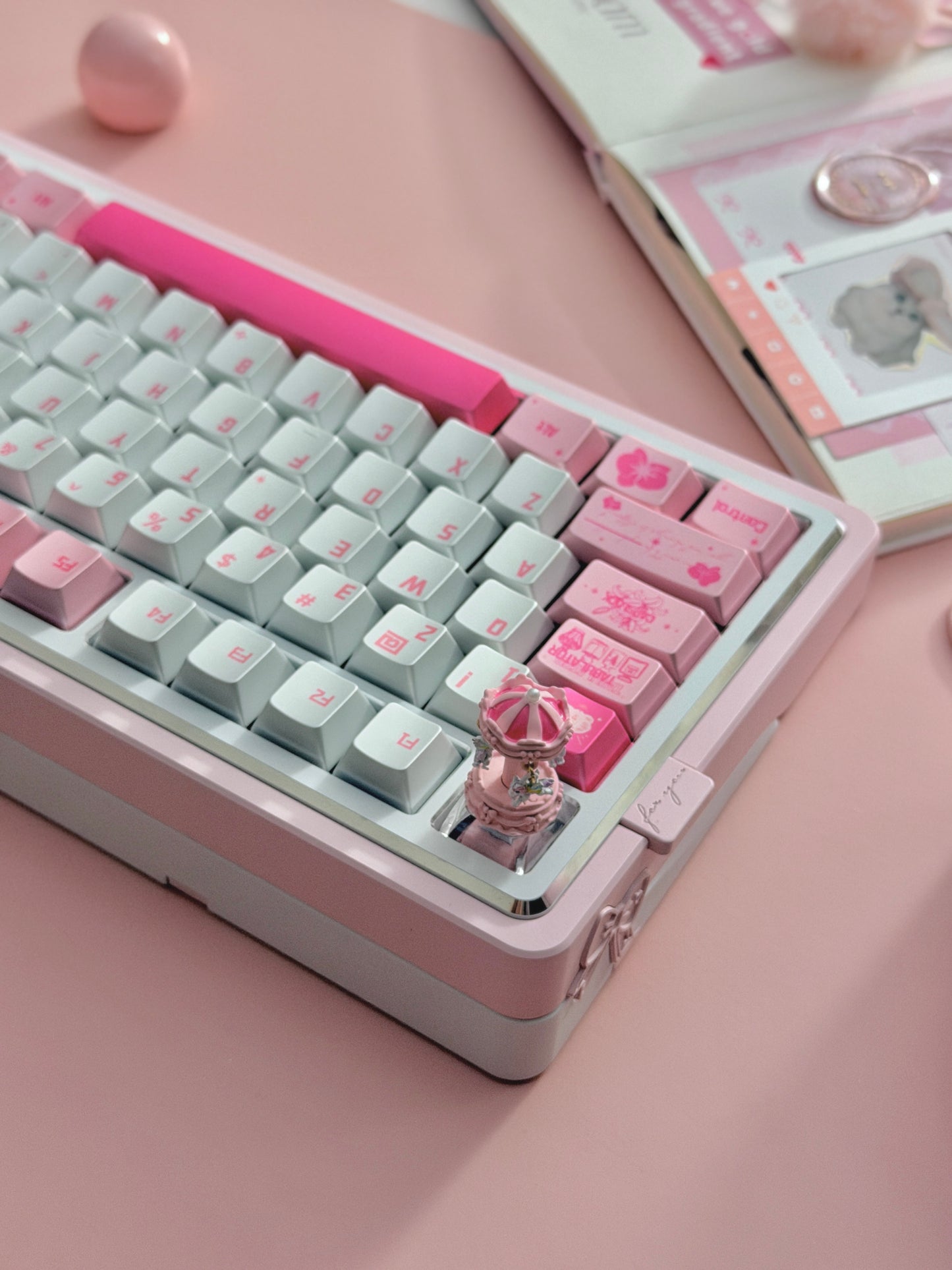 ONLY 1 Instock Pale Pink White Gift80 Prebuilt Aluminum Custom Mechanical Keyboard