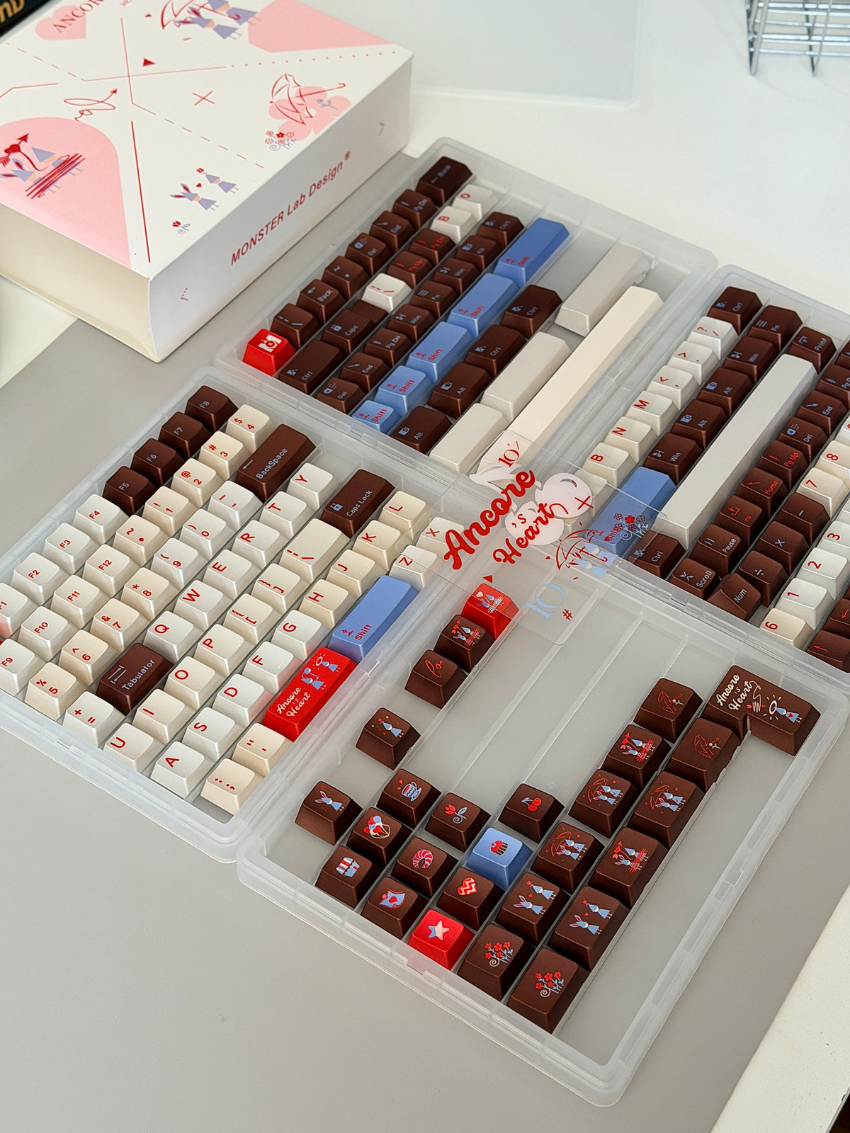 ONLY 1 Instock Prebuilt Aluminum Customized Mechanical Keyboard Cocomi80 Anordized Brown Champagne Set  | Wireless | Backlit