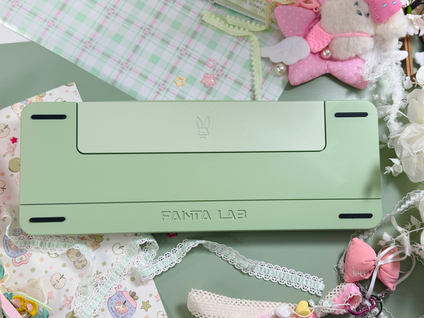 ONLY 1 Instock Prebuilt Aluminum Customized Mechanical Keyboard Rich98 Green Pink Set