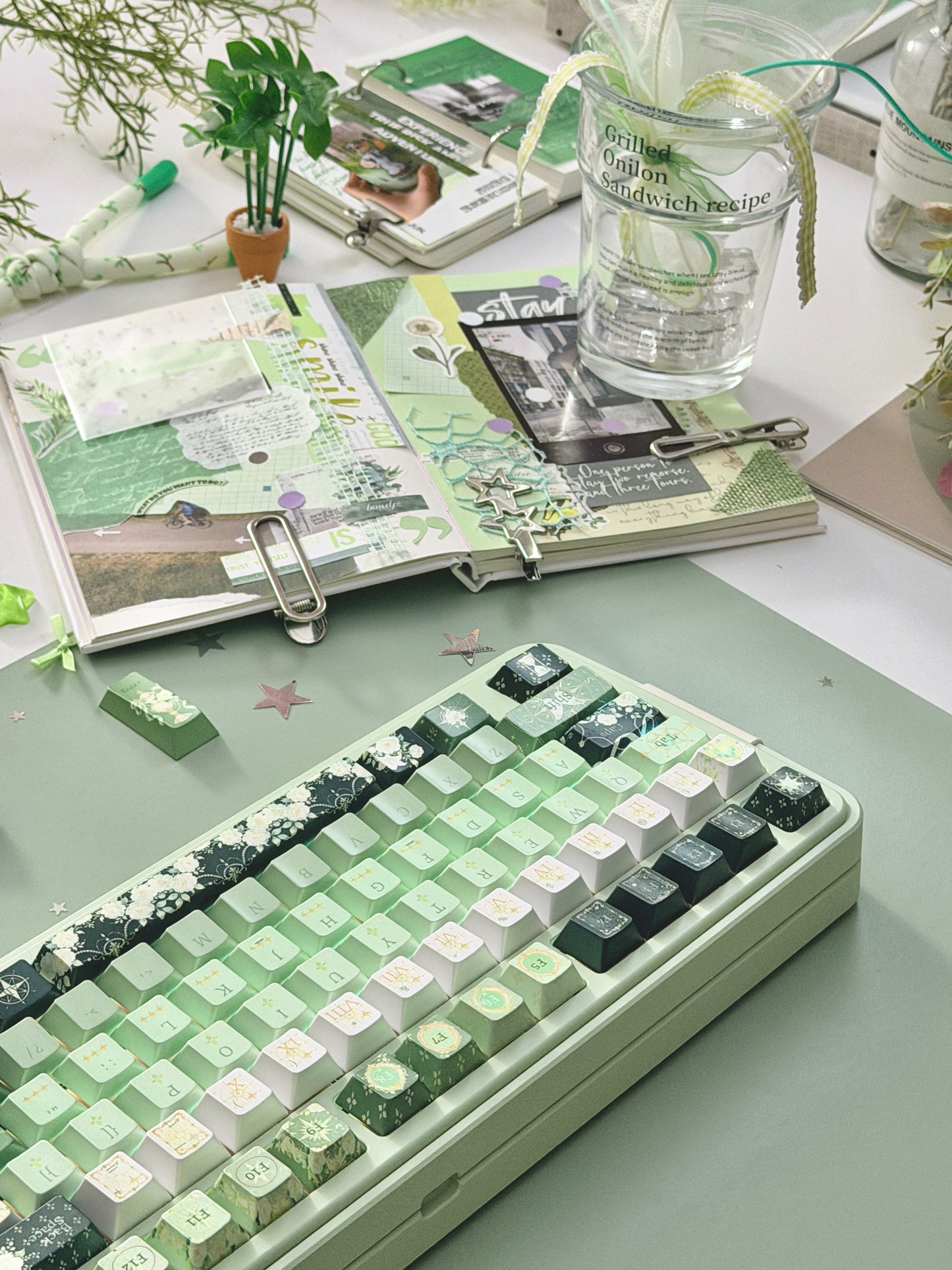 ONLY 1 Instock Prebuilt Aluminum Custom Mechanical Keyboard Bread80 Wireless Matcha Green Set