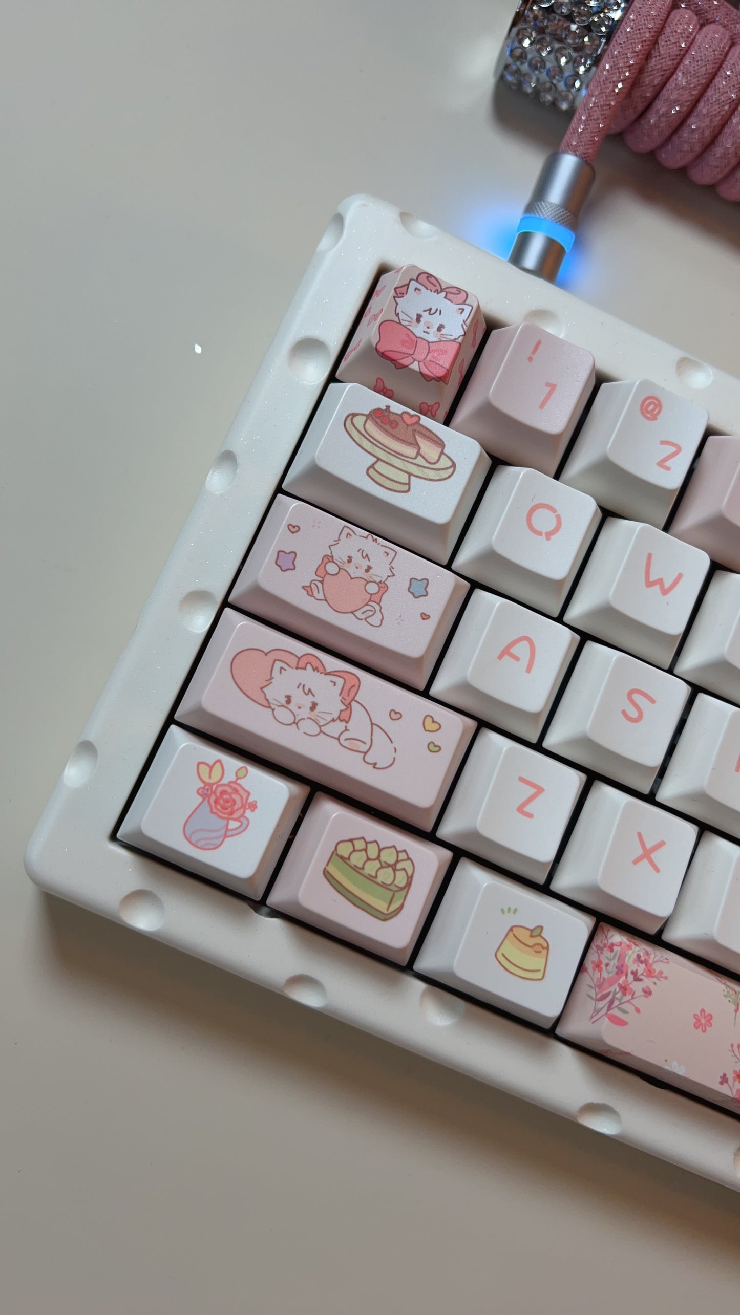 Preorder Prebuild Cheese65 Beige White Tri-mode Customized Mechanical Keyboard