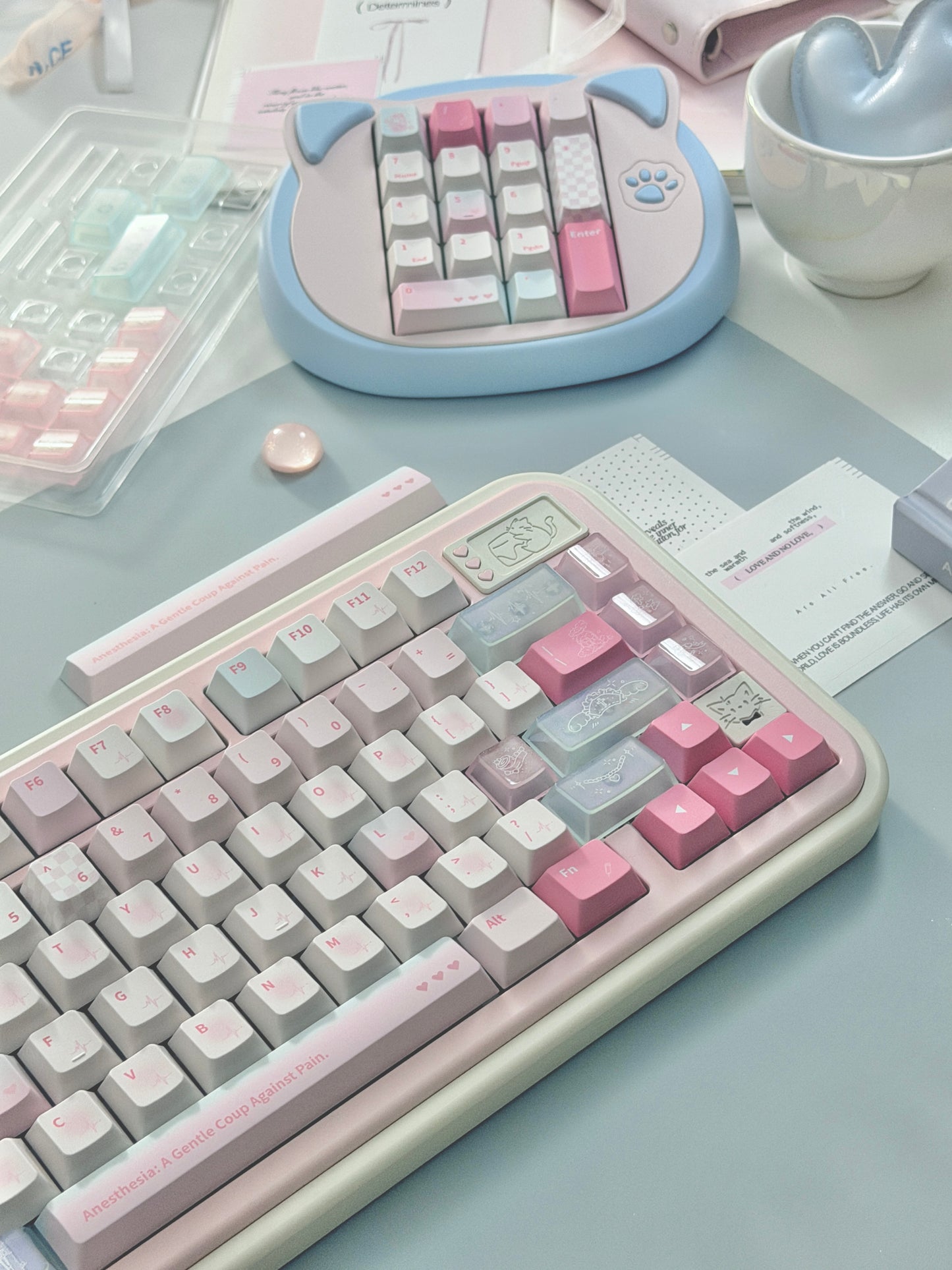 ONLY 1 Instock Creme75 Pale Pink Cream White Prebuilt Custom Aluminum Mechanical Keyboard Set ➕ Cat Pad