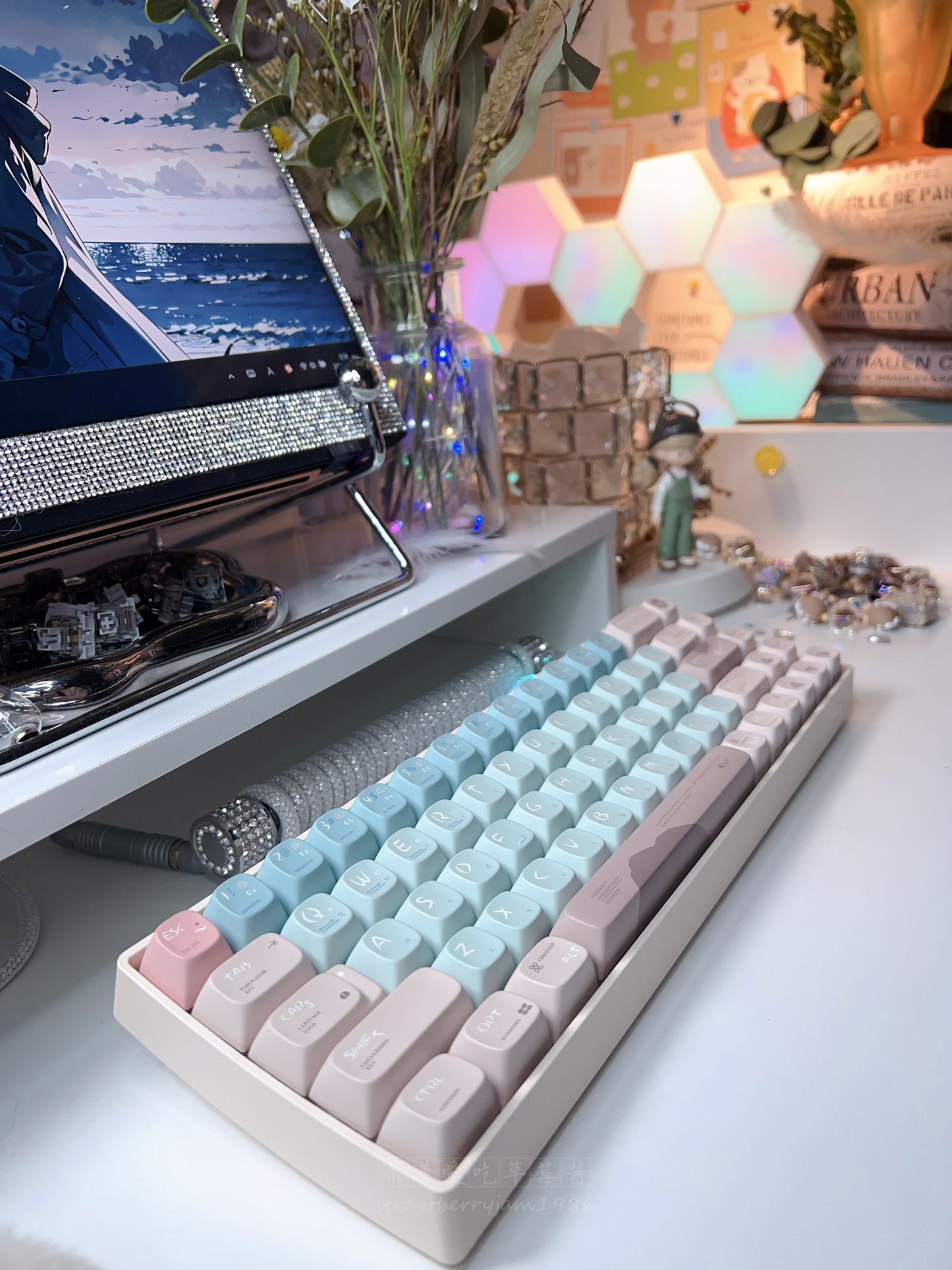 【In-Stock】 Prebuilt Lofree Fishbone Script Themed Customized Keyboard