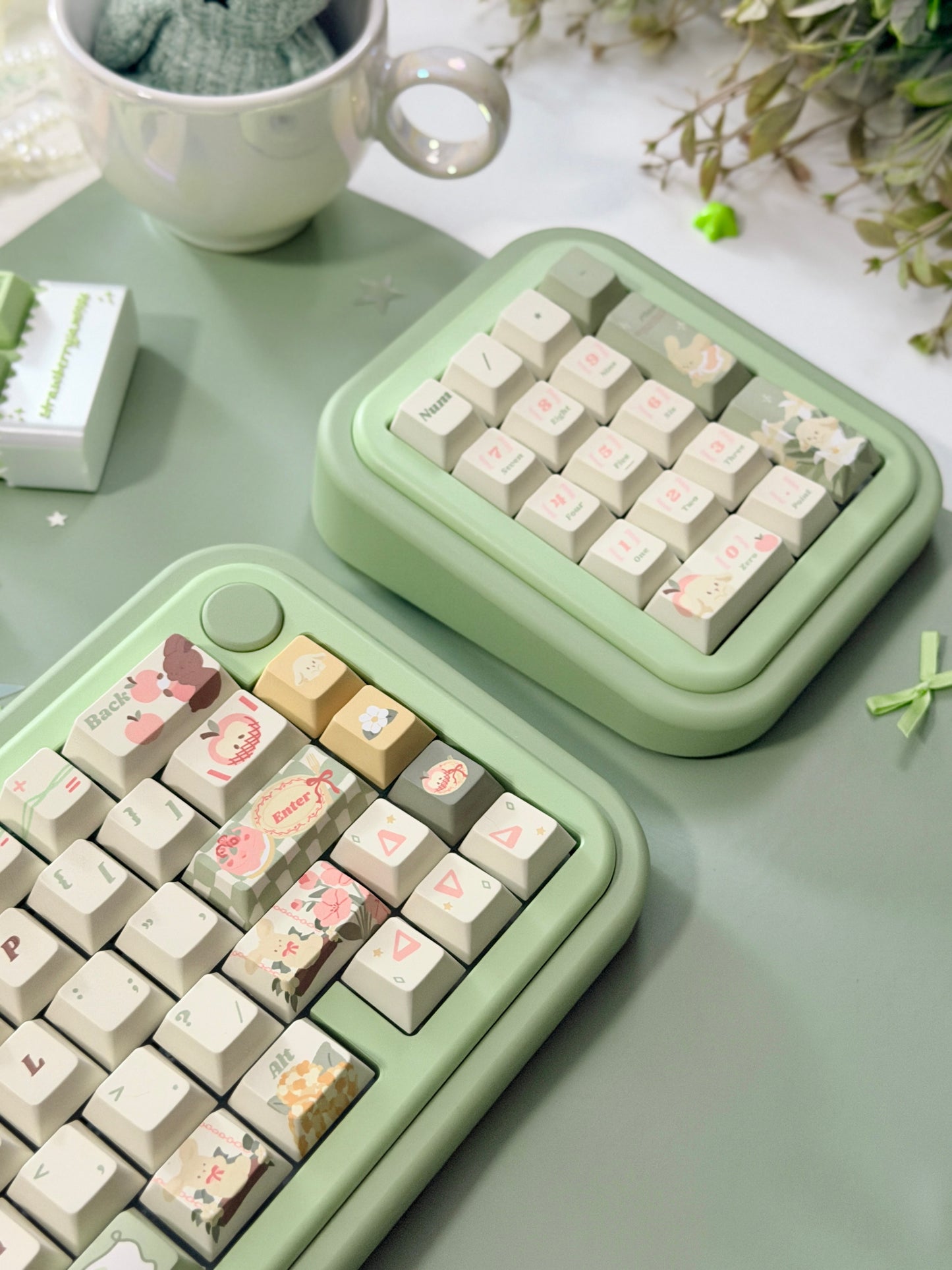 #0301 Matcha Dream Garden Keycap Set – Floral Cherry Profile Keycaps for Custom Mechanical Keyboards DESIGNED BYLYCHEE CAPS