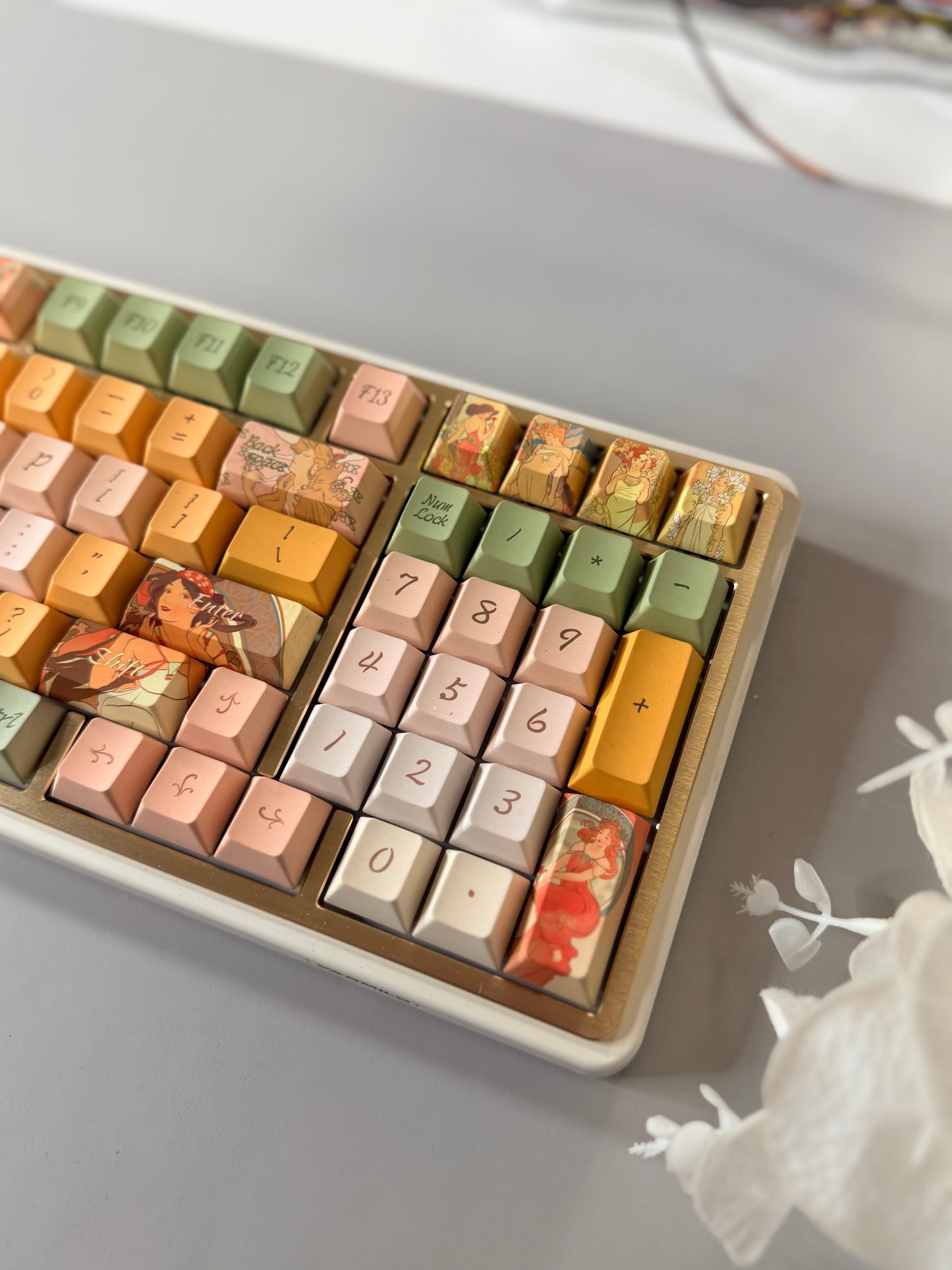 Unboxing For Sales Varmilo Minilo98 Pro Hot-swappable mechanical keyboard Mucha Keycaps