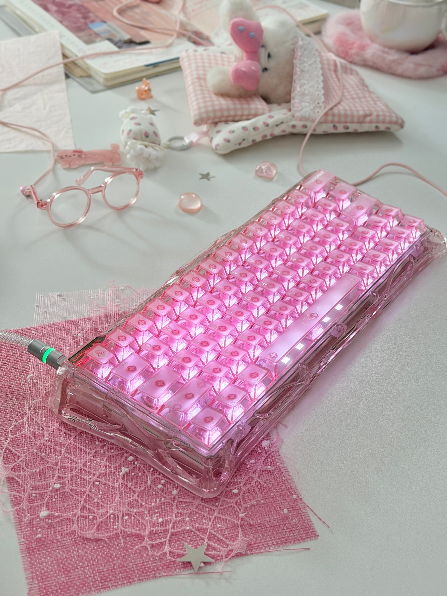 Unboxing Clearance ONLY 1 Instock GravaStar Mercury V60 Crystal Rose Magnetic Gaming Keyboard