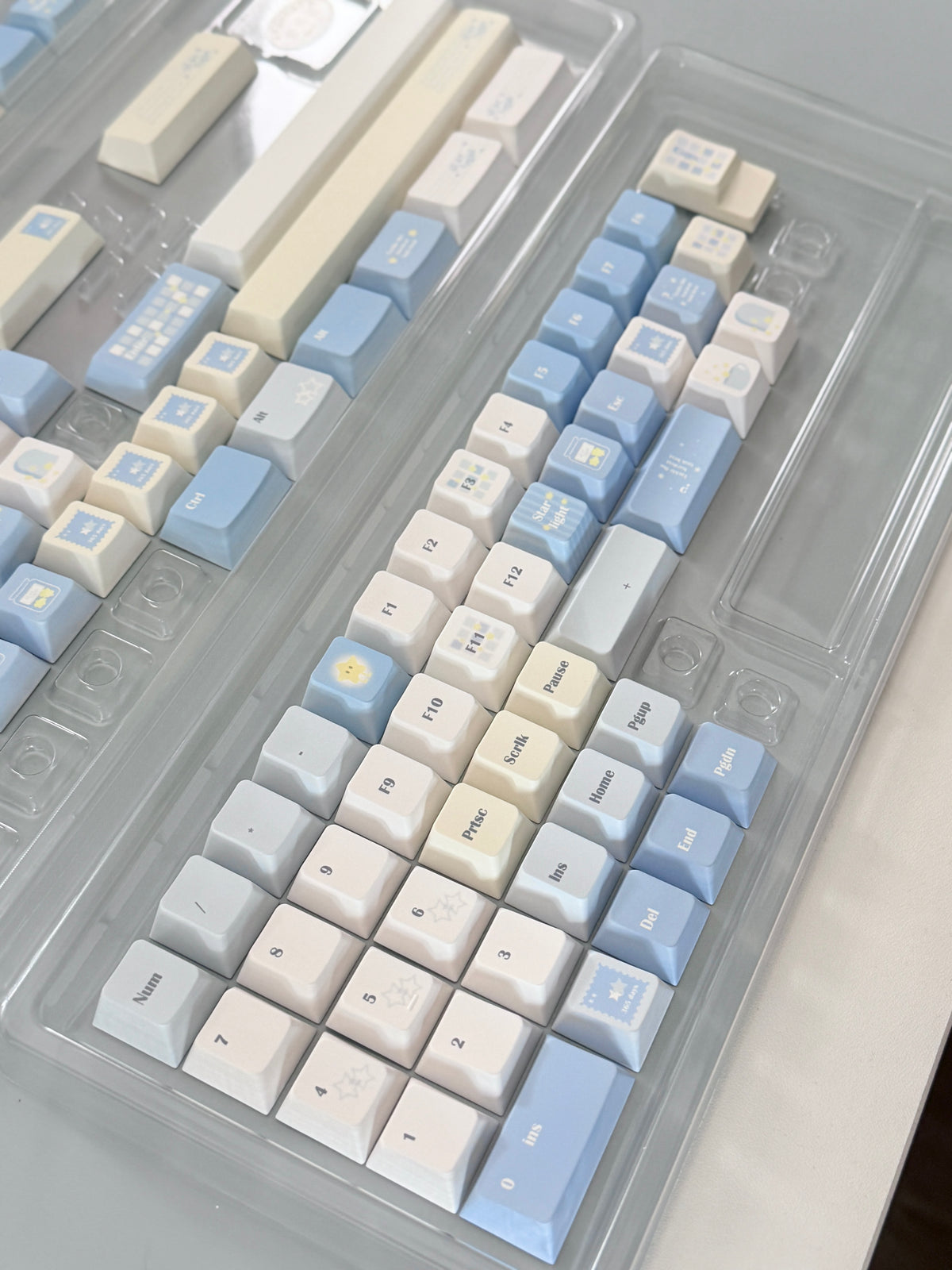 #0306 Little Starlight Keycaps | Cute Starry Sky PBT Keycap Set | Blue & White Kawaii Mechanical Keyboard Keycaps Designed By Doki Lab