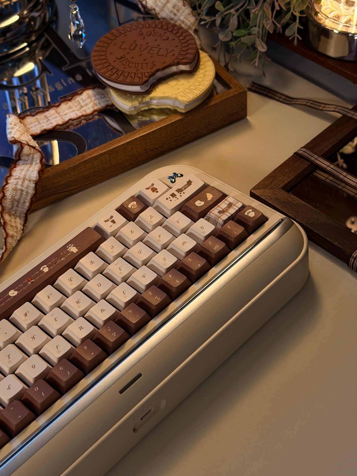 ONLY 1 Instock Prebuilt Targa65 Cream Beige Aluminum Custom Mechanical Keyboard With Coffee Bunny Keycap
