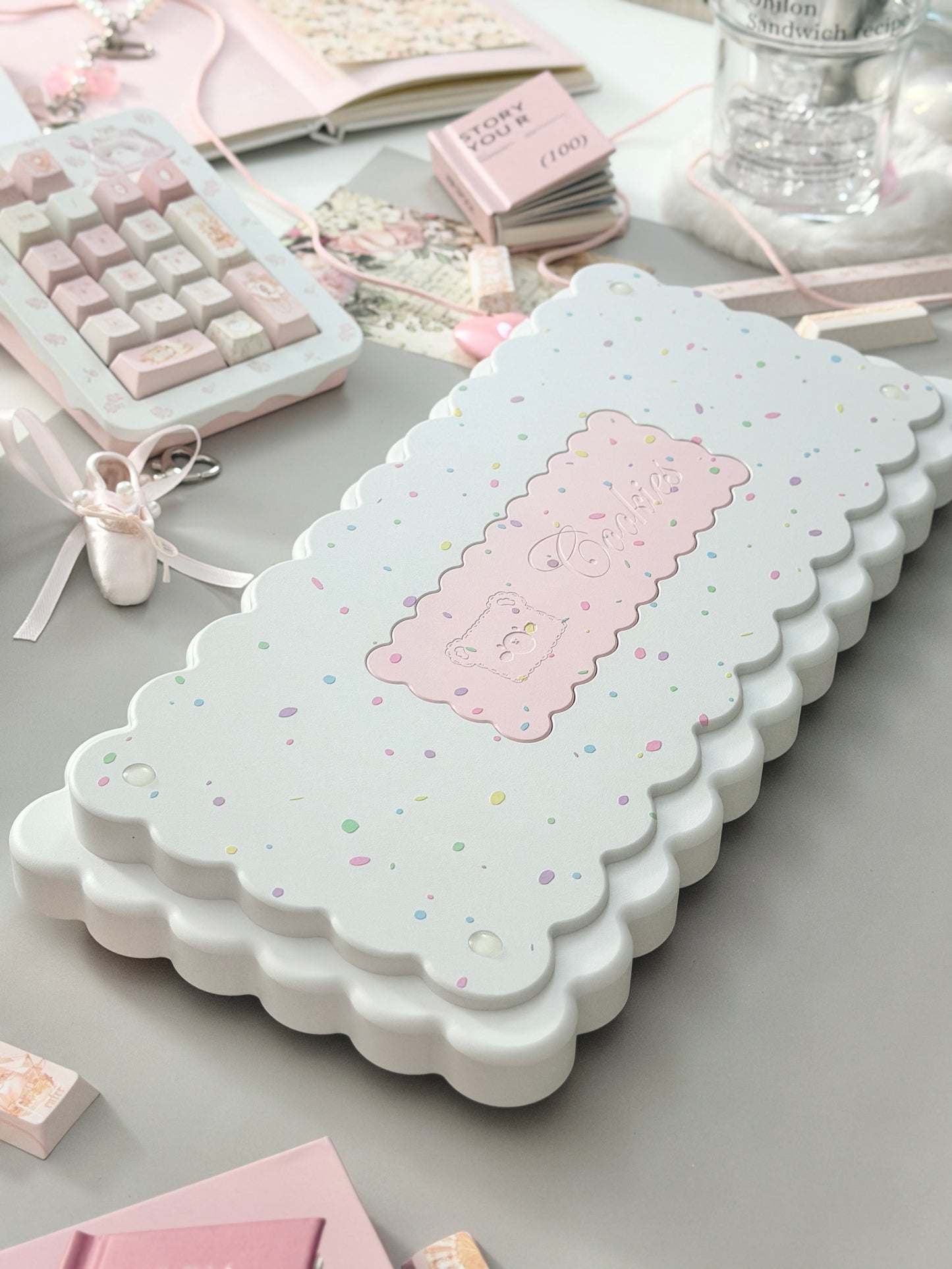 ONLY 1 Instock Prebuilt Aluminum Customized Mechanical Keyboard Cookies75 Pink Sugar Set & Cake Pad