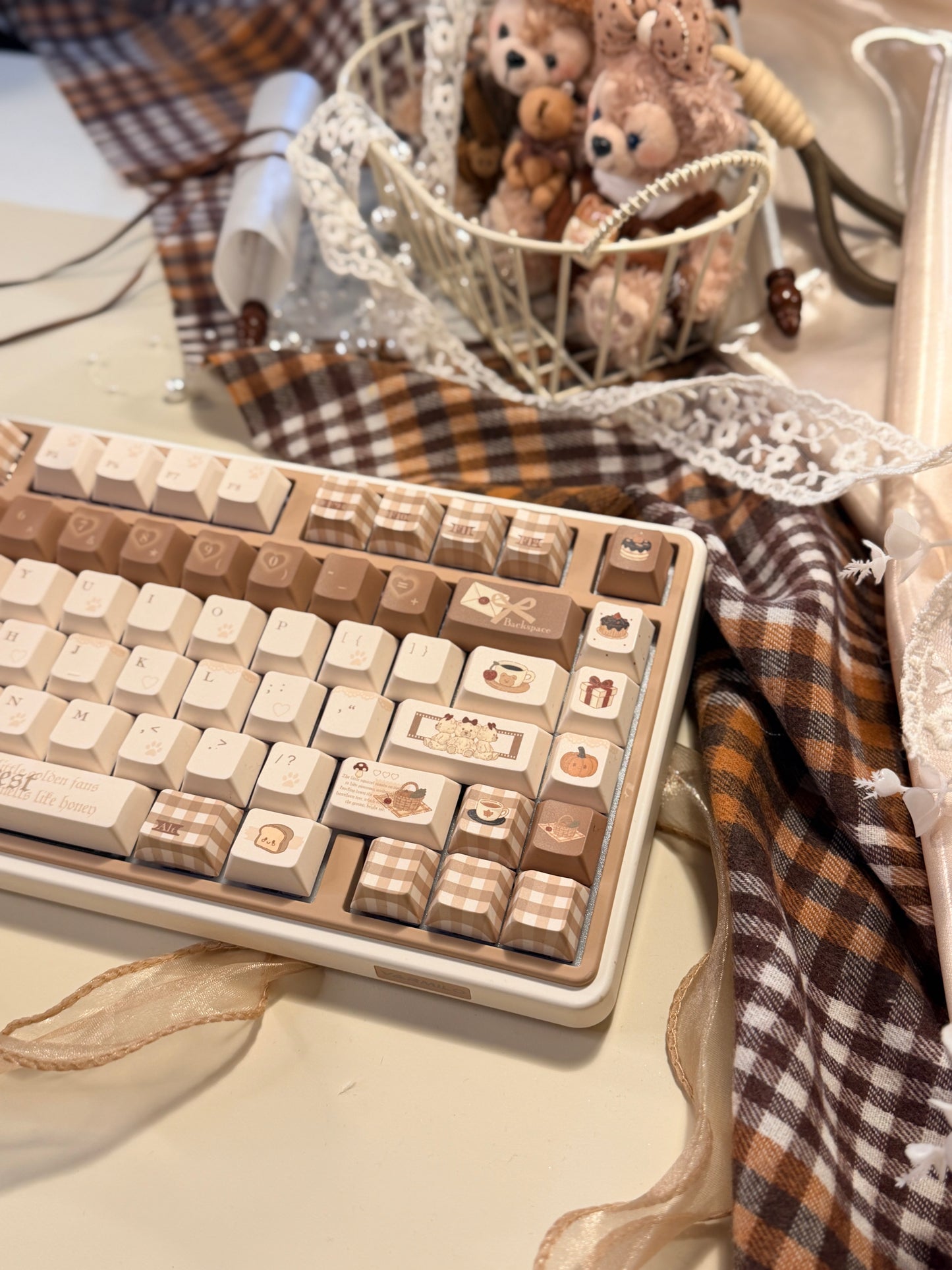 #0245 Mocha Bear Cute Brown Beige Keycap Cherry Profile（not including keyboard）