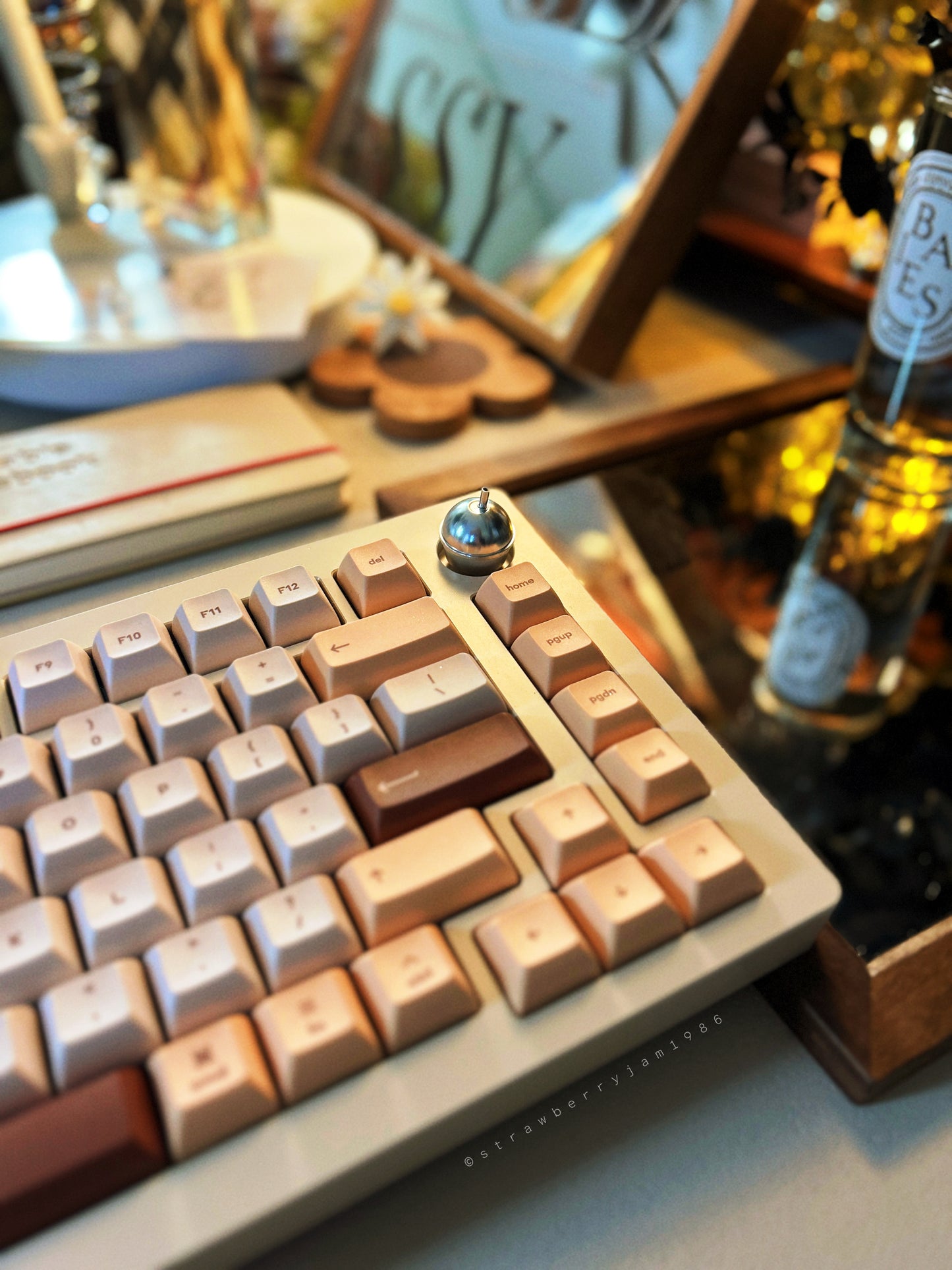 Sample For Sale ONLY 1 Instock Sprout 75 — The Bubble Tea Mechanical Keyboard