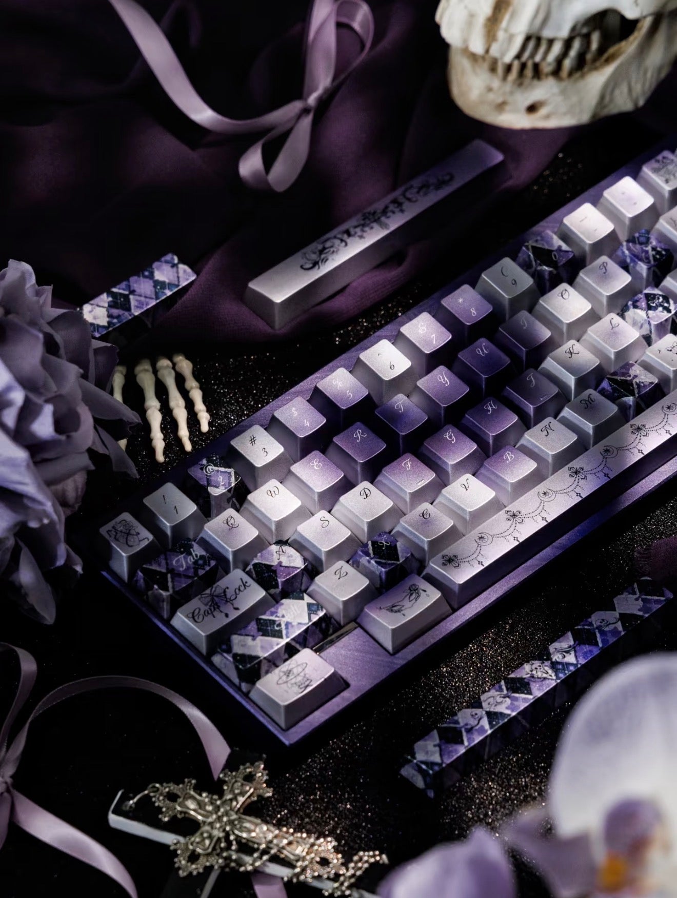 #0284 [Limited Edition] Crimson Haze Purple-Black Gloss Metallic Coated Keycaps（not medal）