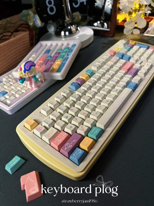 ONLY 1 INSTOCK Prebuilt Aluminum Customized Mechanical Keyboard Dino98 Cream Yellow Sleep Walking Set