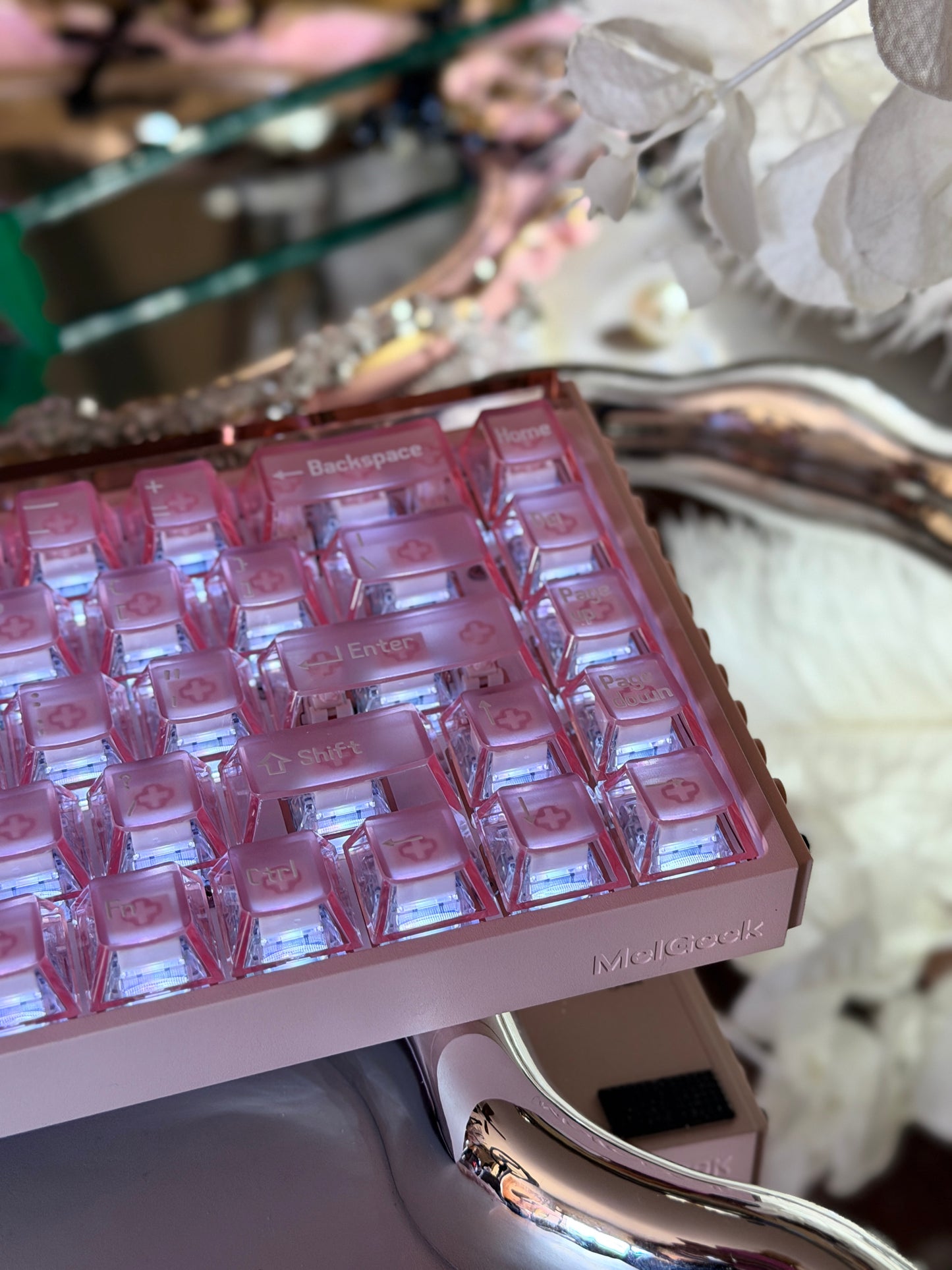 Unboxing Clearance MELGEEK MADE68 ULTRA MAGNETIC SWITCH+ PINK GAMING KEYBOARD