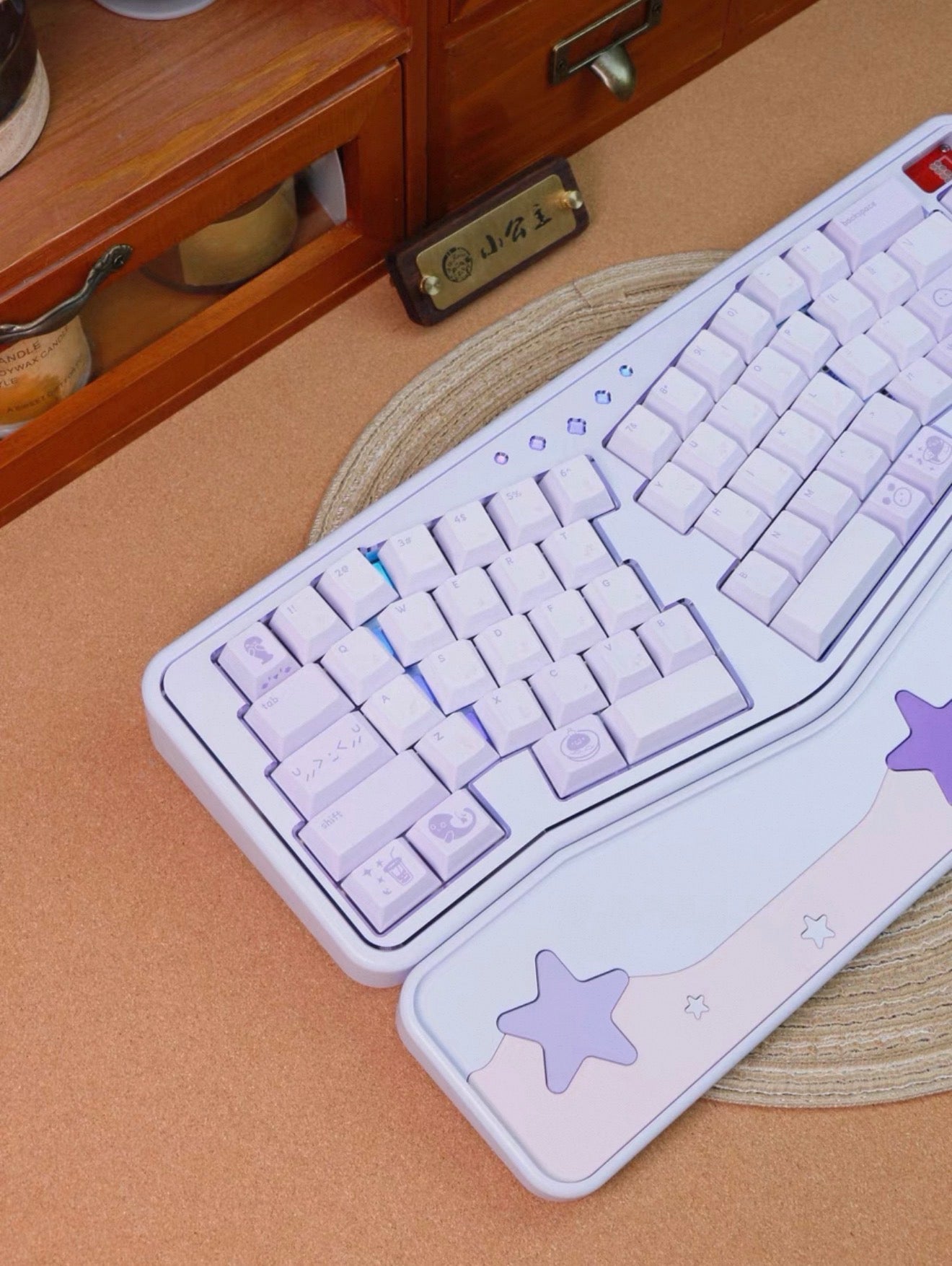 Preorder Prebuilt Aluminum Customized Mechanical Keyboard Staralice Set （including switch Keycaps and wristrest）