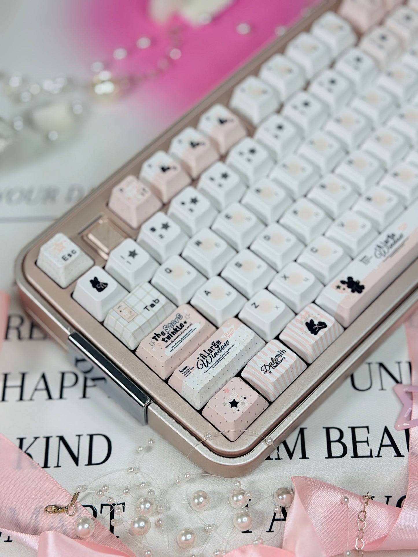 Preorder Prebuilt Aluminum Customized Mechanical Keyboard Bread75 Anodized Pink Silver Wireless Set With Soap Pad