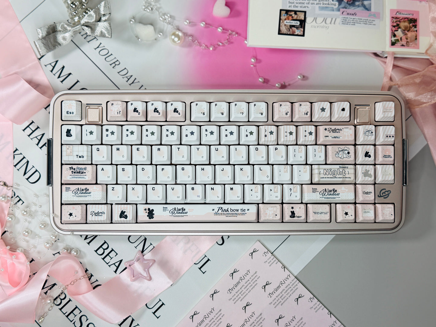 Preorder Prebuilt Aluminum Customized Mechanical Keyboard Bread75 Anodized Pink Silver Wireless Set With Soap Pad