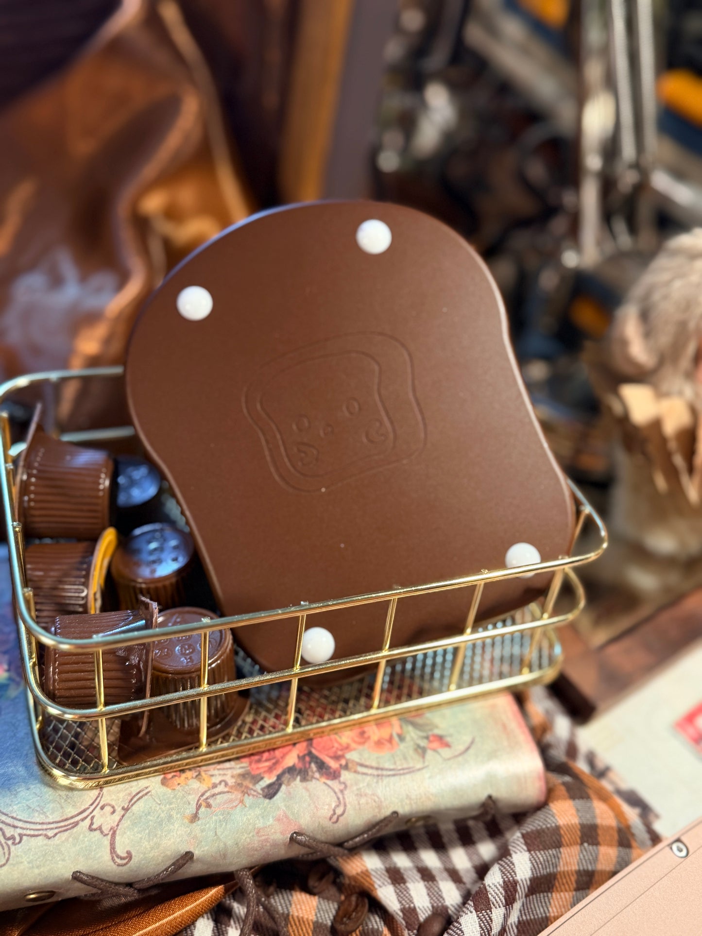 ONLY 1 Instock Prebuilt Aluminum Customized Mechanical Keyboard Corgi Alice Ergonomic Chocolate Set With Wristrest & Bread Pad