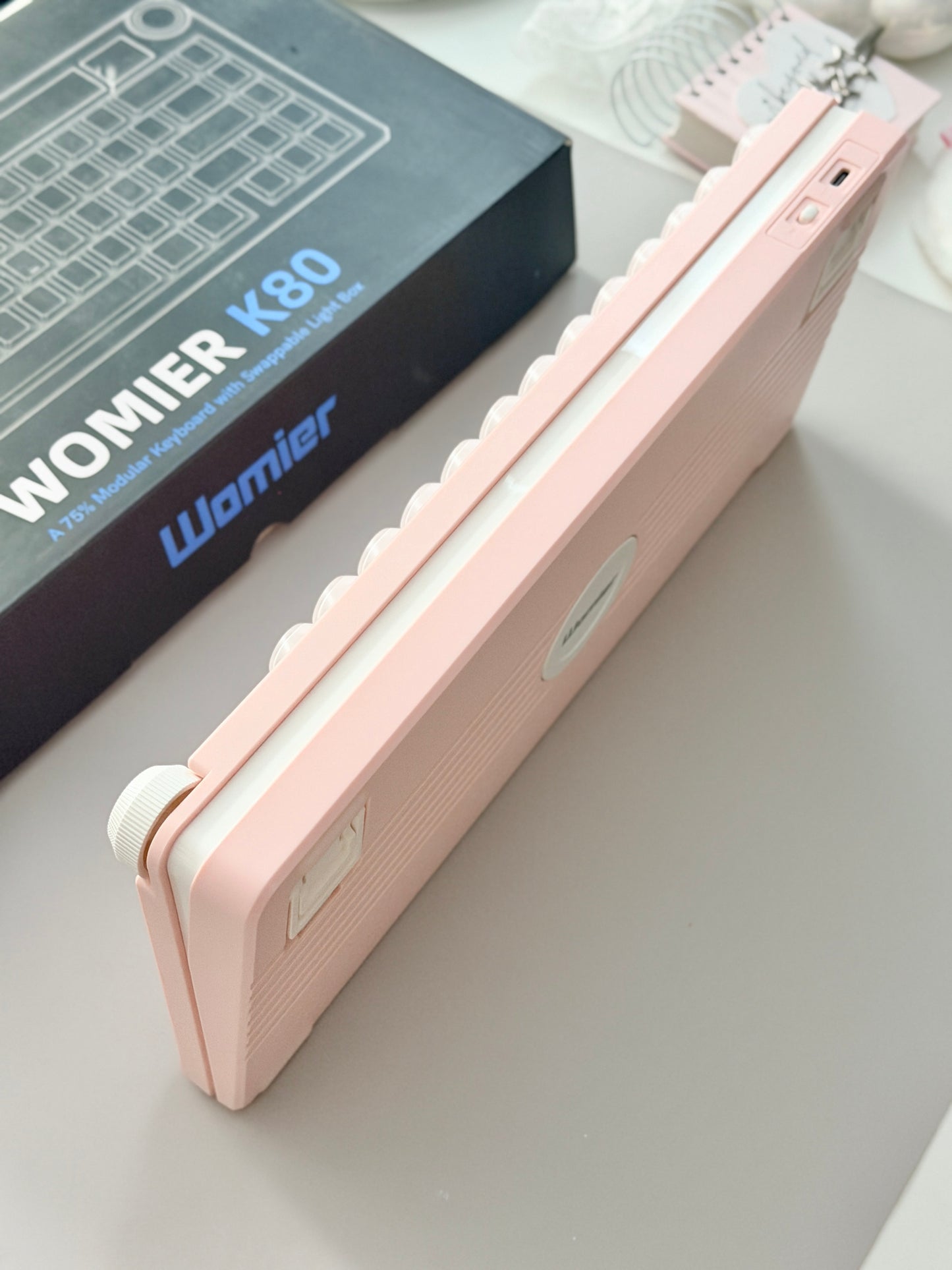 Unboxing Clearance ONLY 1 Instock WOMIER K80 MECHANICAL KEYBOARD With Cat Ear Light Box