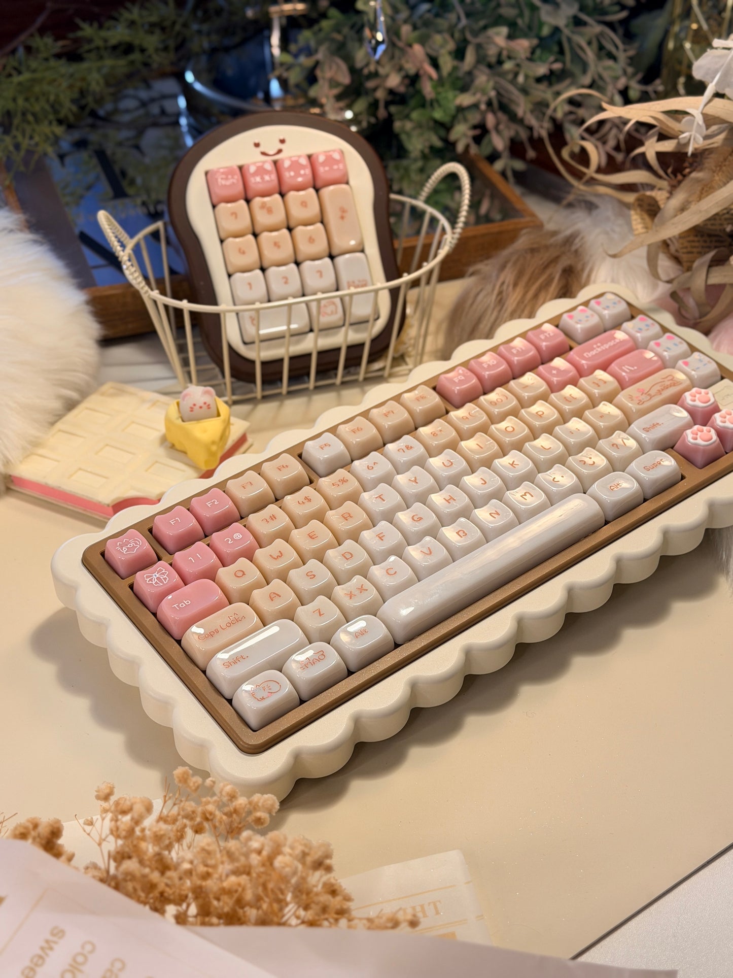 ONLY 1 Instock Prebuilt Aluminum Custom Mechanical Keyboard Cookie75 & Toast Pad Set