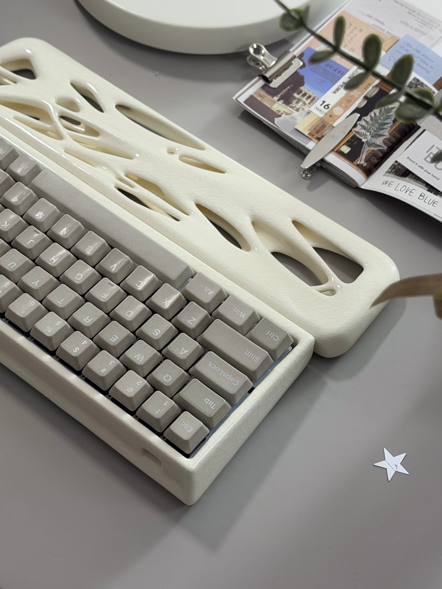 ONLY 1 Instock Full Prebuilt Peak 60 Ceramic Keyboard Case Kit White Crazed➕ Cerakey x Ellipsis Ceramic Wrist Rest ➕ Y3 Switches ➕ A & B SET-ALPHA PLUS-Matte V3 Greige With legends