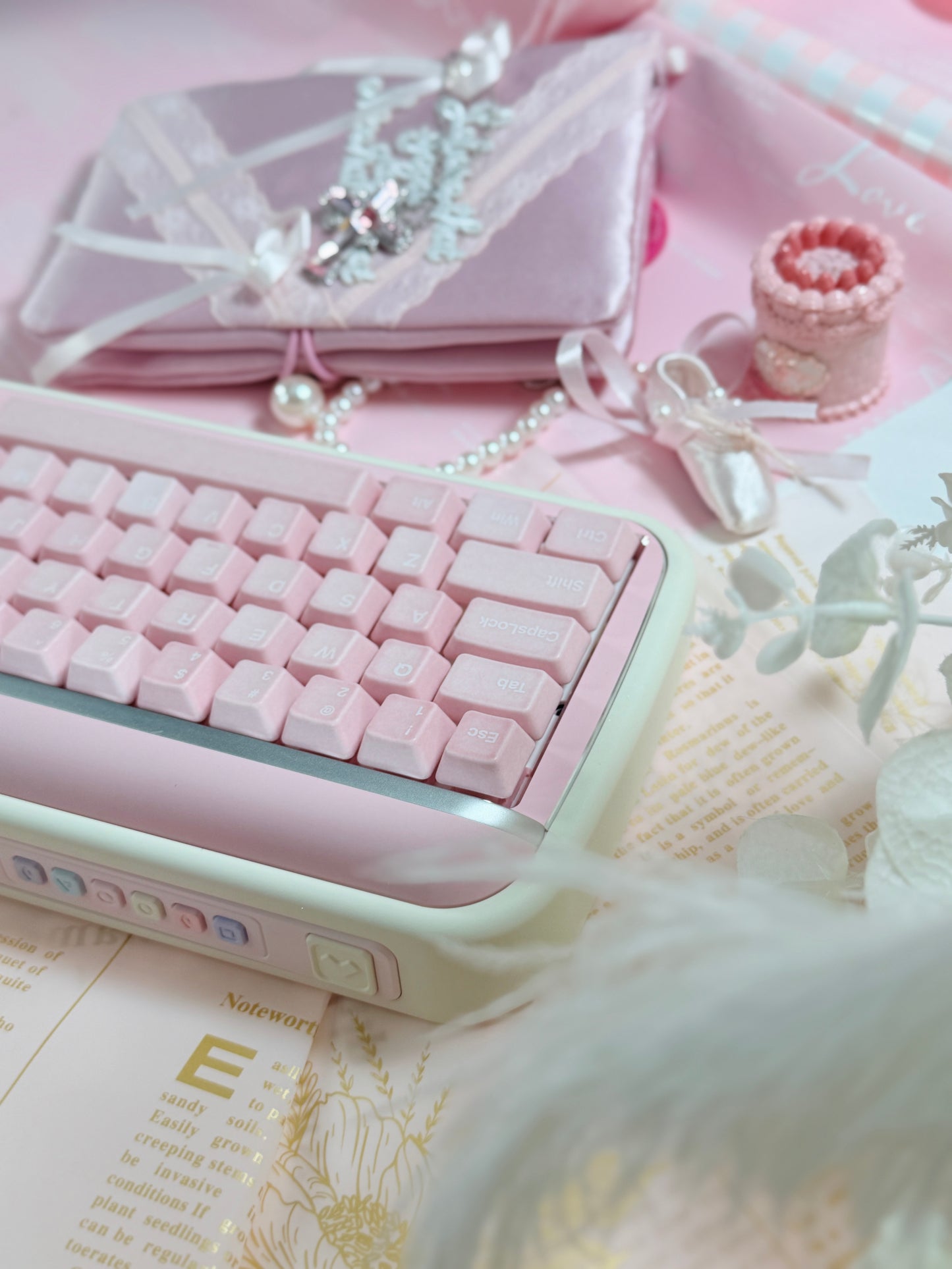 ONLY 1 Instock Prebuilt Aluminum Customized Mechanical Keyboard Rollo75 Pale Pink Cerakey Matte Keycaps Set