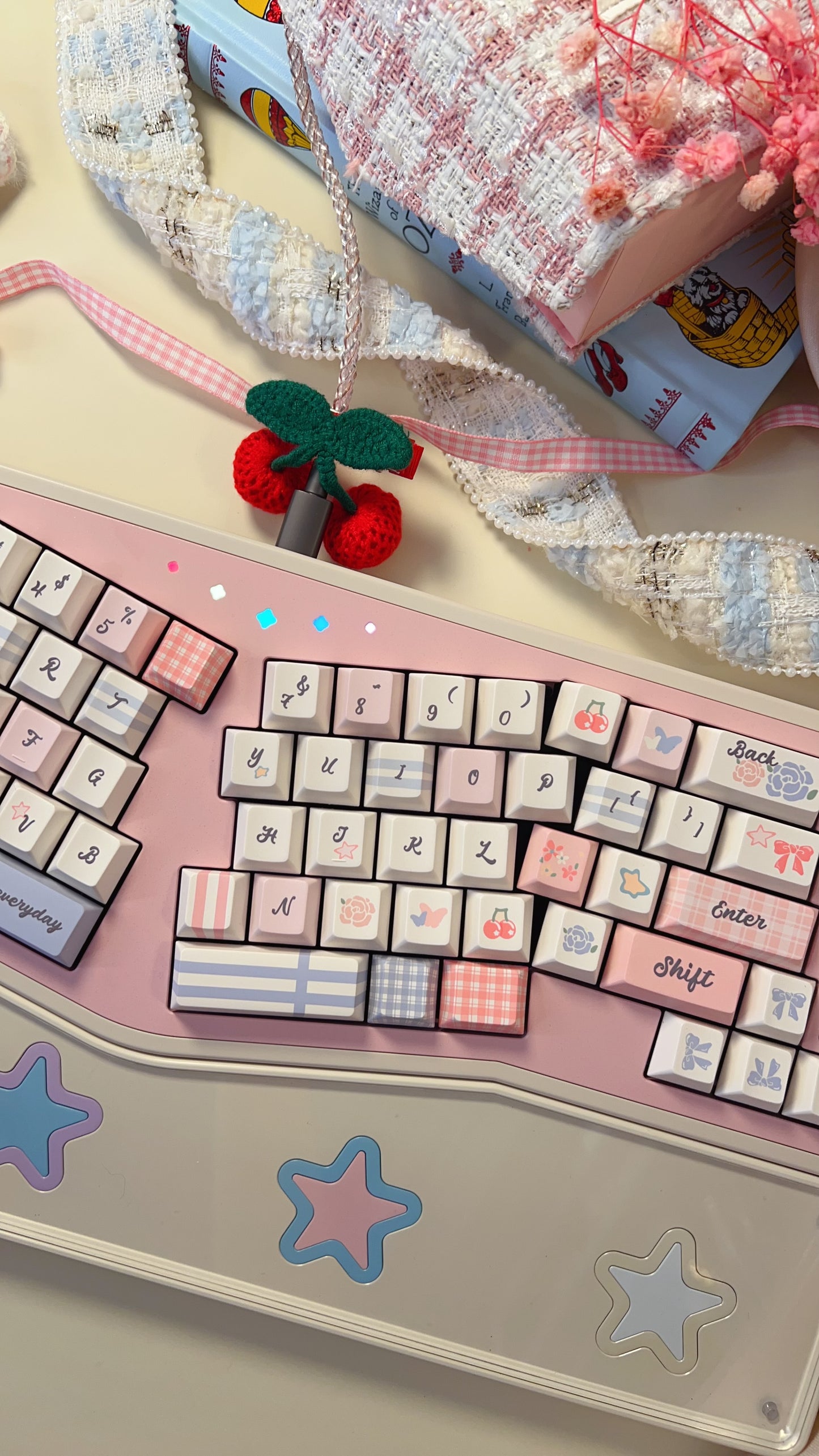 043 Pastel Pink Blue Grids Garden Keycap Cherry/ MOA Profile 152 keys BeeFun design