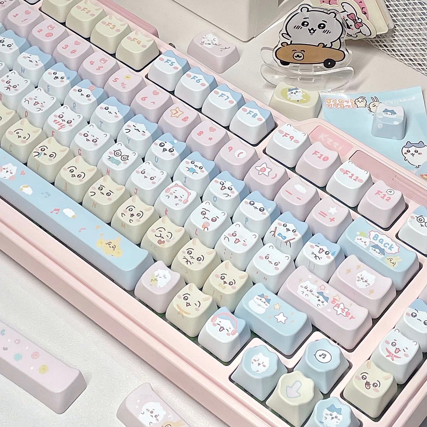 113 Chikawa Pastel Blue Pink Yellow Cute Kitten Head Keycap