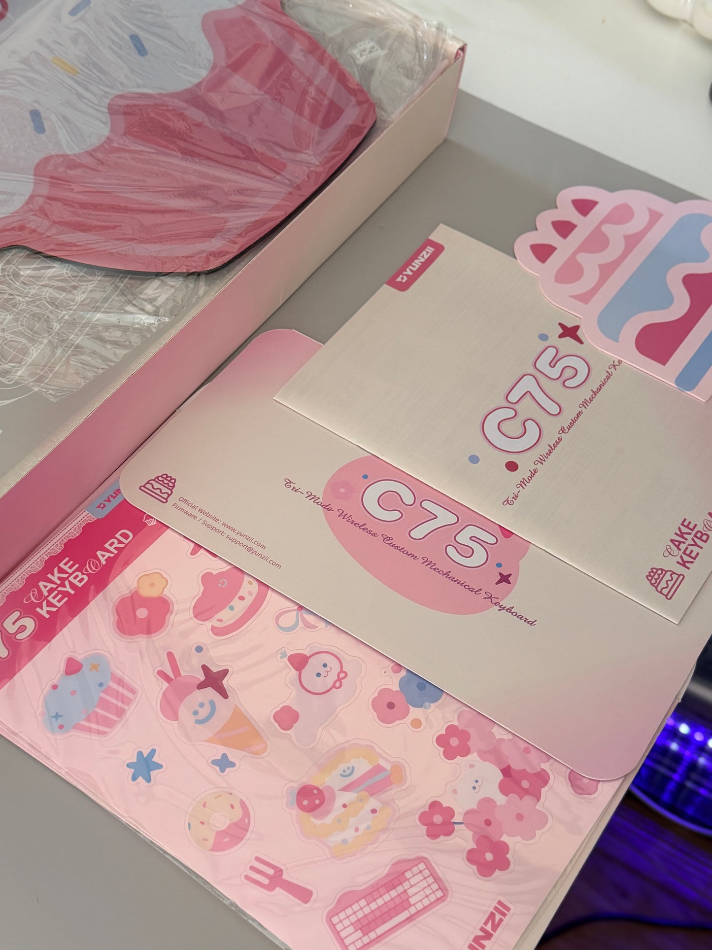Unboxing Clearance ONLY 1 Instock YUNZII C75 Cake Meow Wireless Mechanical Keyboard ➕ XVX Lumicat MAO Keycap Set