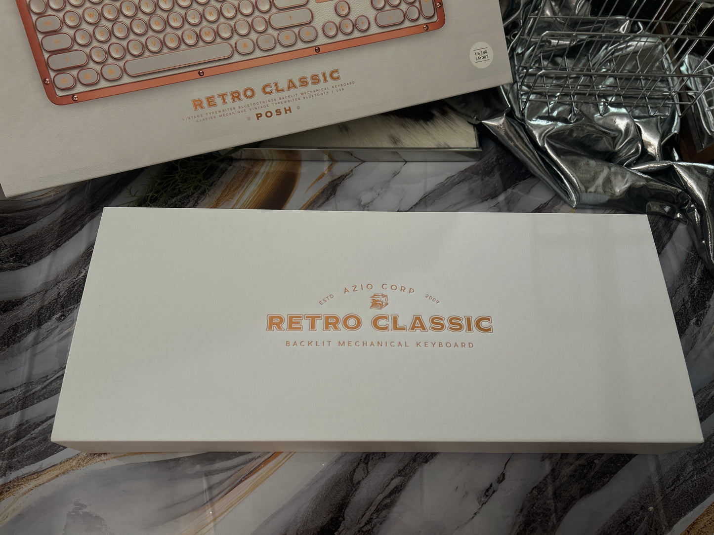 Unboxing For SALEs Azio Retro Classic USB (Posh) - USB Wired Leather Vintage Backlit Mechanical Keyboard for PC/Mac (MK-RETRO-L-02-US)