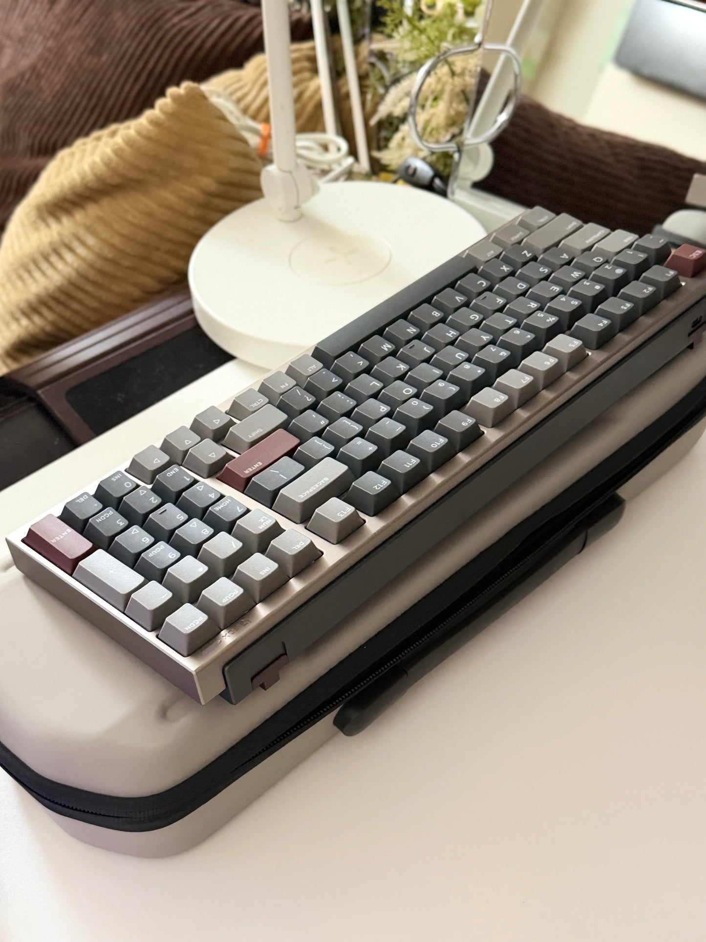 Unboxing Clearance ONLY 1 Instock IQUNIX FOX98 Aluminum Mechanical Keyboard