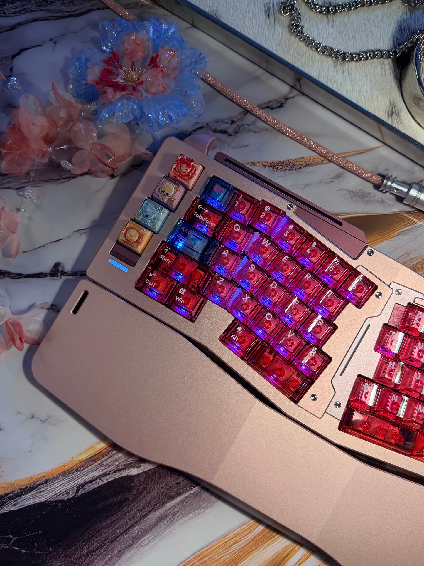 Preorder Prebuilt Aluminum Customized Mechanical Keyboard Owlab HellCat Anodized Pink Ergonomic Set & Wristrest