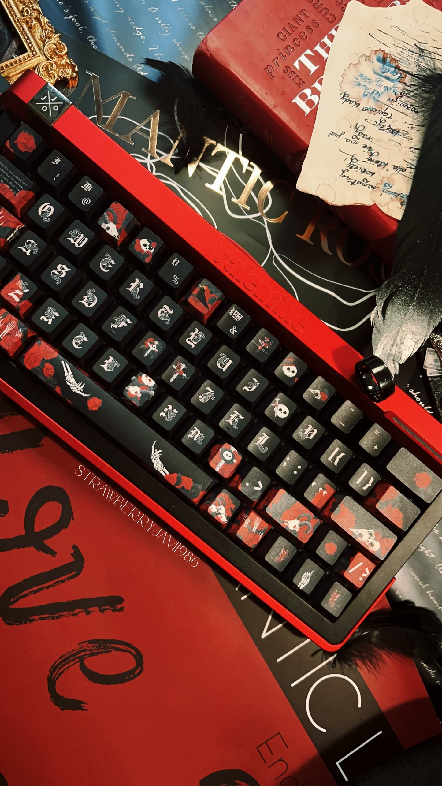 【Only 1 In-stock】Prebuilt JOJO R63 Black Red Gothic Themed Skeleton Rose  Aluminum Customized Mechanical Keyboard