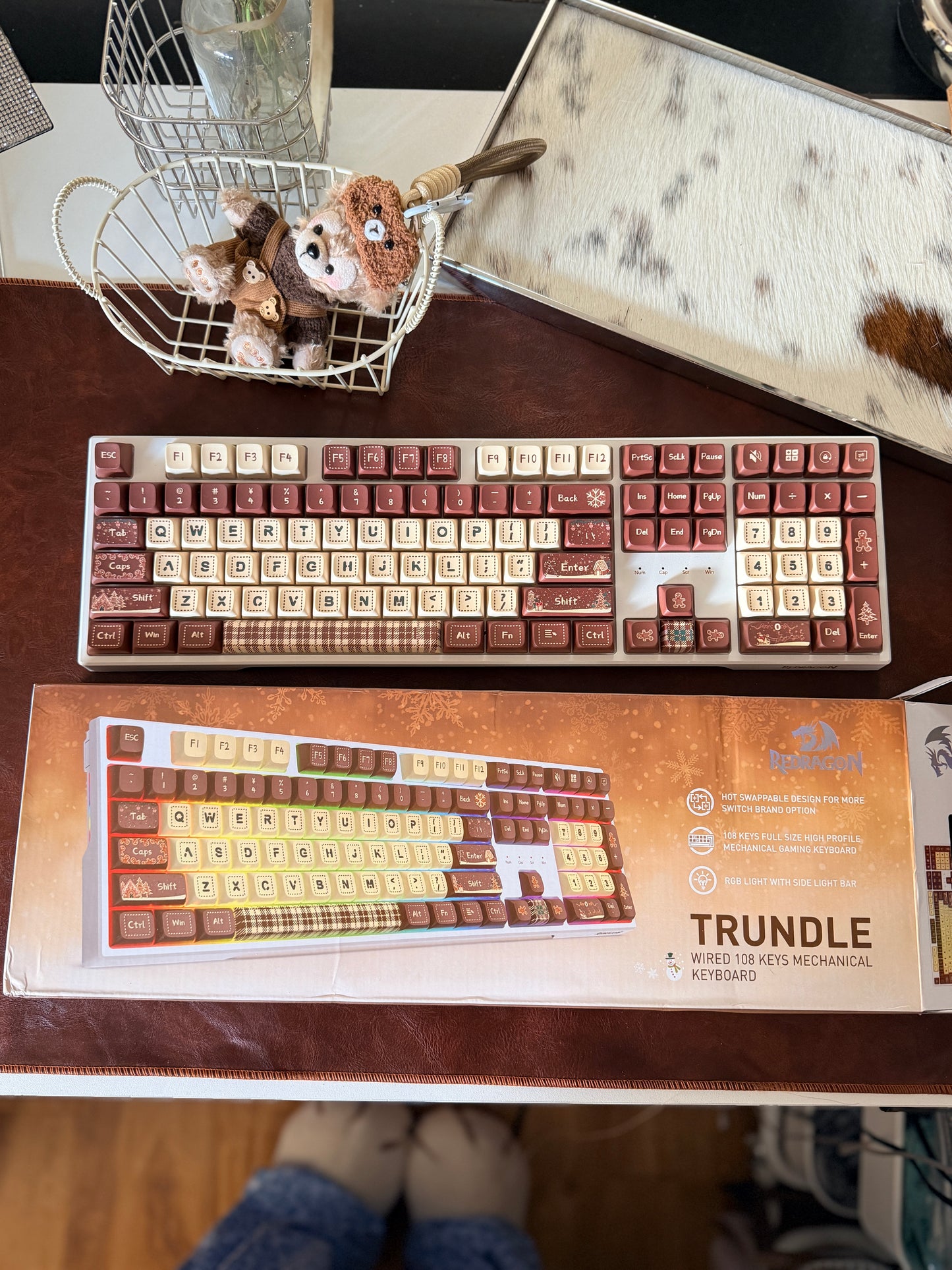 Unboxing Clearance Redragon TRUNDLE K668 (Xmas Edition) RGB Full Size Gaming Mechanical Keyboard