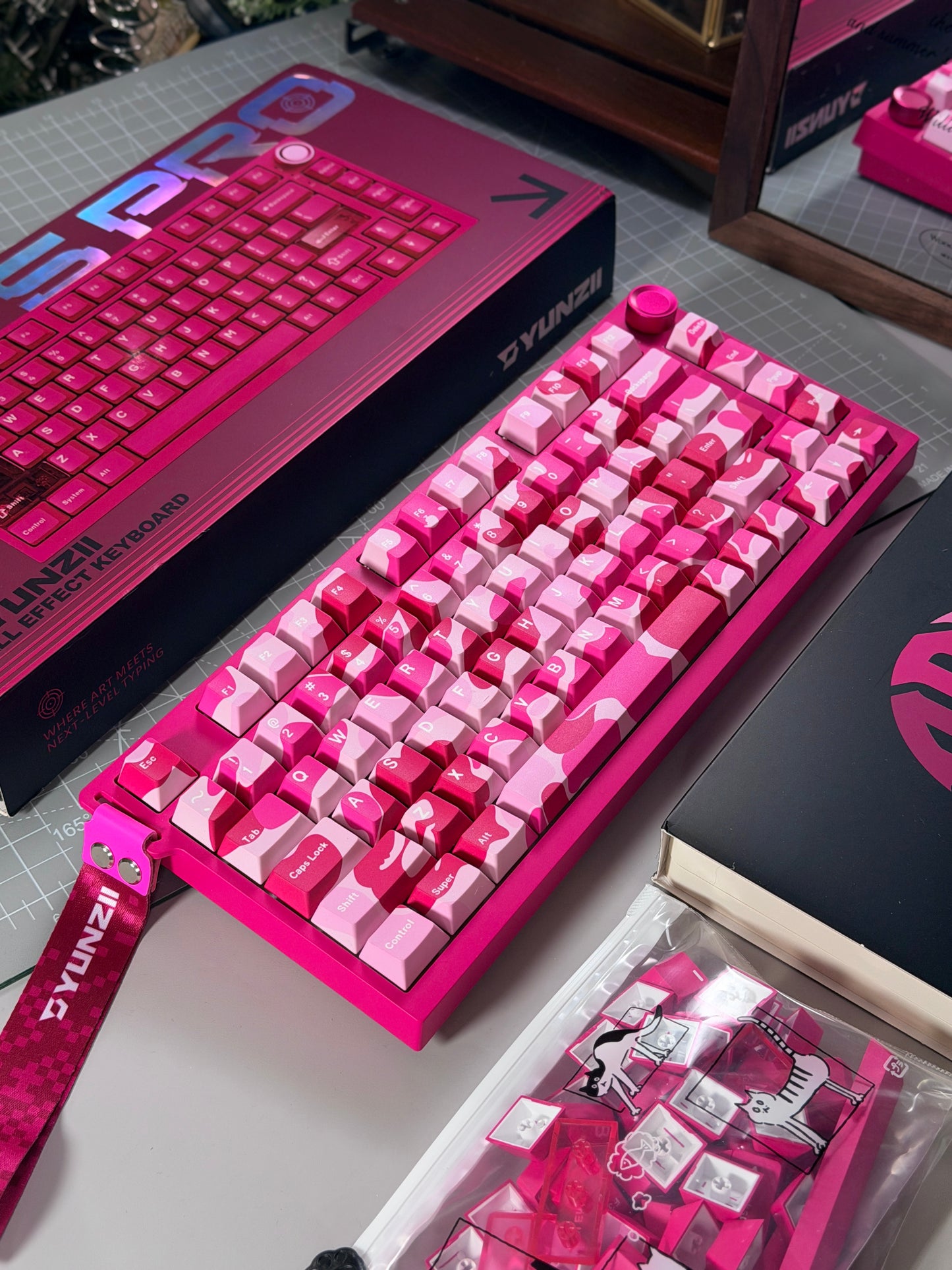 Unboxing Clearance ONLY 1 Instock YUNZII RT75 PRO Magnetic Switch Wireless Gaming Keyboard + Pink Camo Keycaps