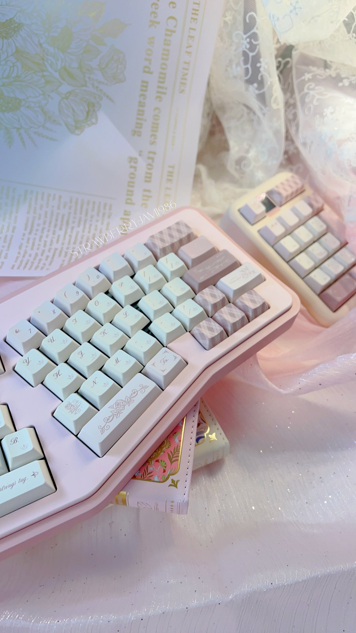 Prebuilt Vlice Pink Aluminum Customized Mechanical Keyboard