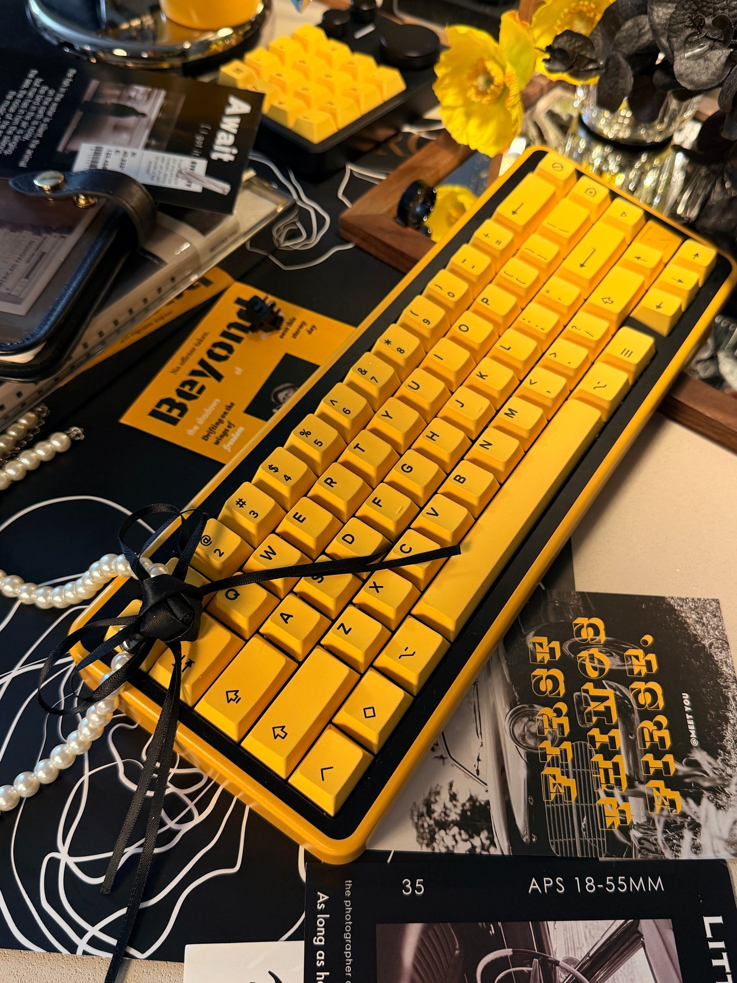 ONLY 1 INSTOCK Prebuilt Aluminum Customized Mechanical Keyboard BUFF65 Yellow Black Set