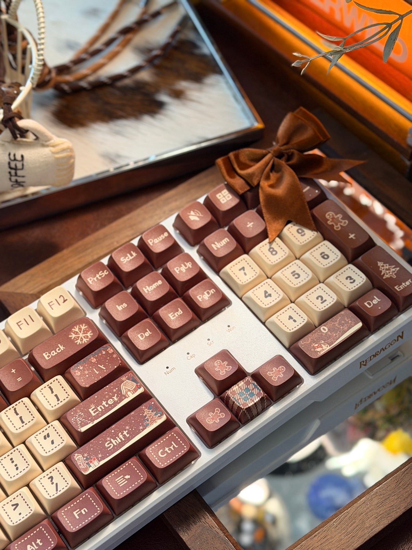 Unboxing Clearance Redragon TRUNDLE K668 (Xmas Edition) RGB Full Size Gaming Mechanical Keyboard