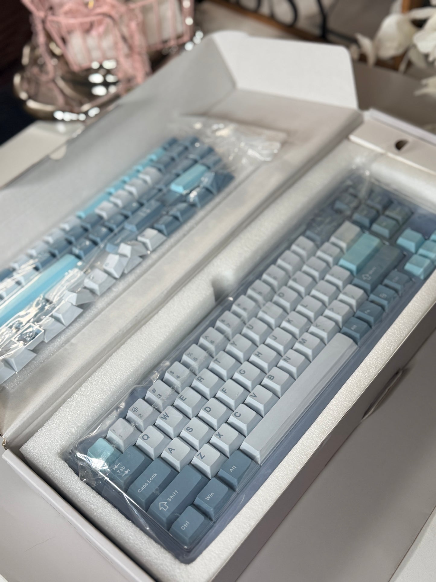 Unboxing For SALEs Womier SK71 Gaming Keyboard Aluminum Wireless Mechanical Creamy Keyboard Silver Blue