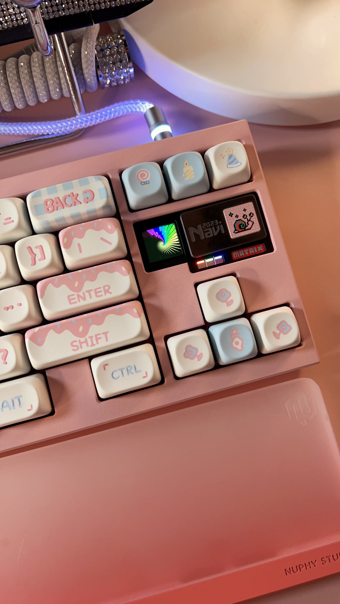 「Fully Assembled」Matrix Navi70 Pink Pastel Blue Cake Cute Customized Keyboard