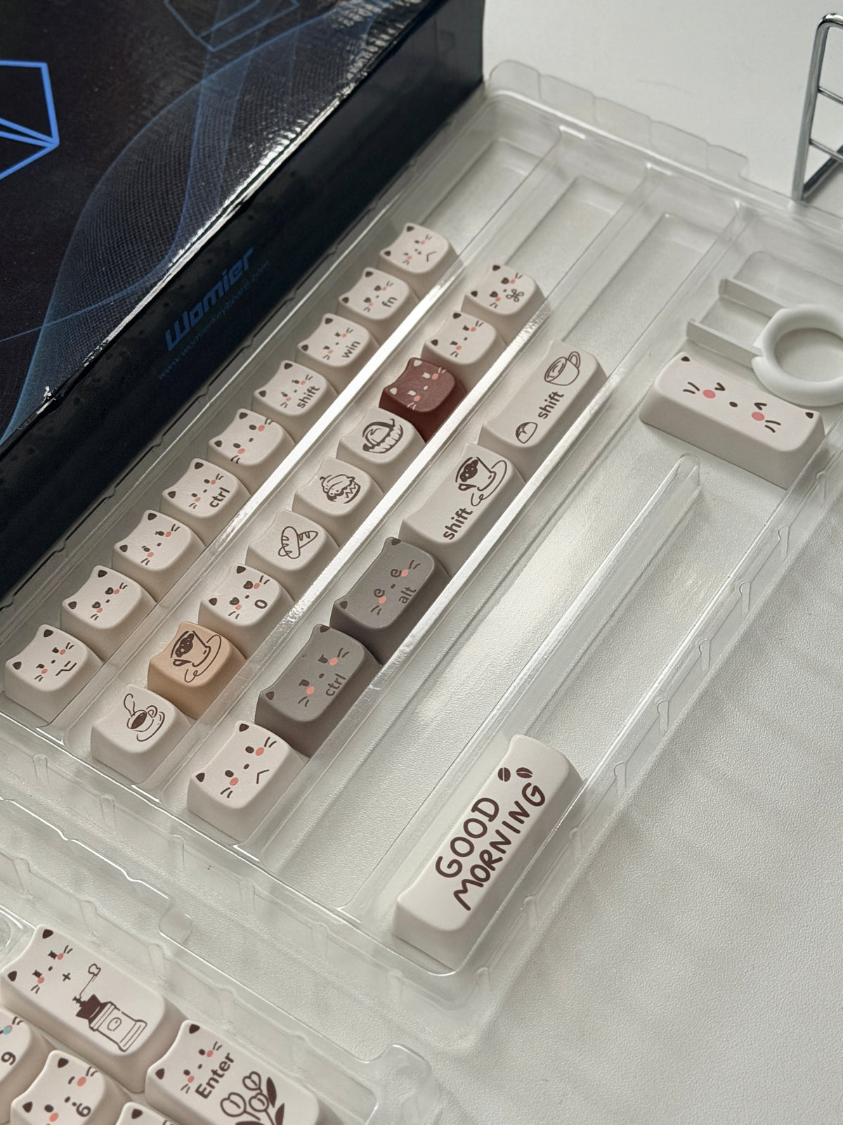 ONLY 1 Instock Prebuilt Aluminum Custom Mechanical Keyboard Cake75 Cream Milk Tea Sugar Sprinkle & Pad Set