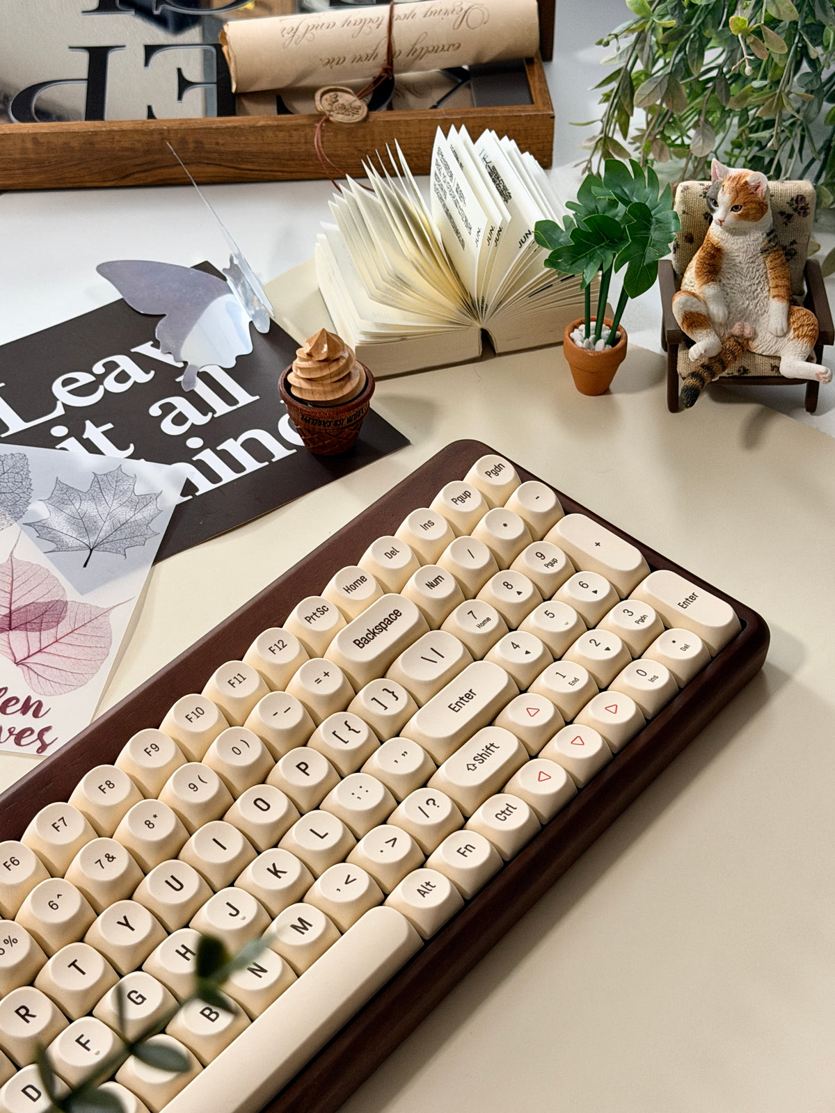 Unboxing For Clearance ONLY 1 Instock Reccazr R100 Walnut Wooden Mechanical Keyboard – Custom “Tofu” Style | Wireless | RGB Backlit
Glutinous Rice Switch (silent switch)