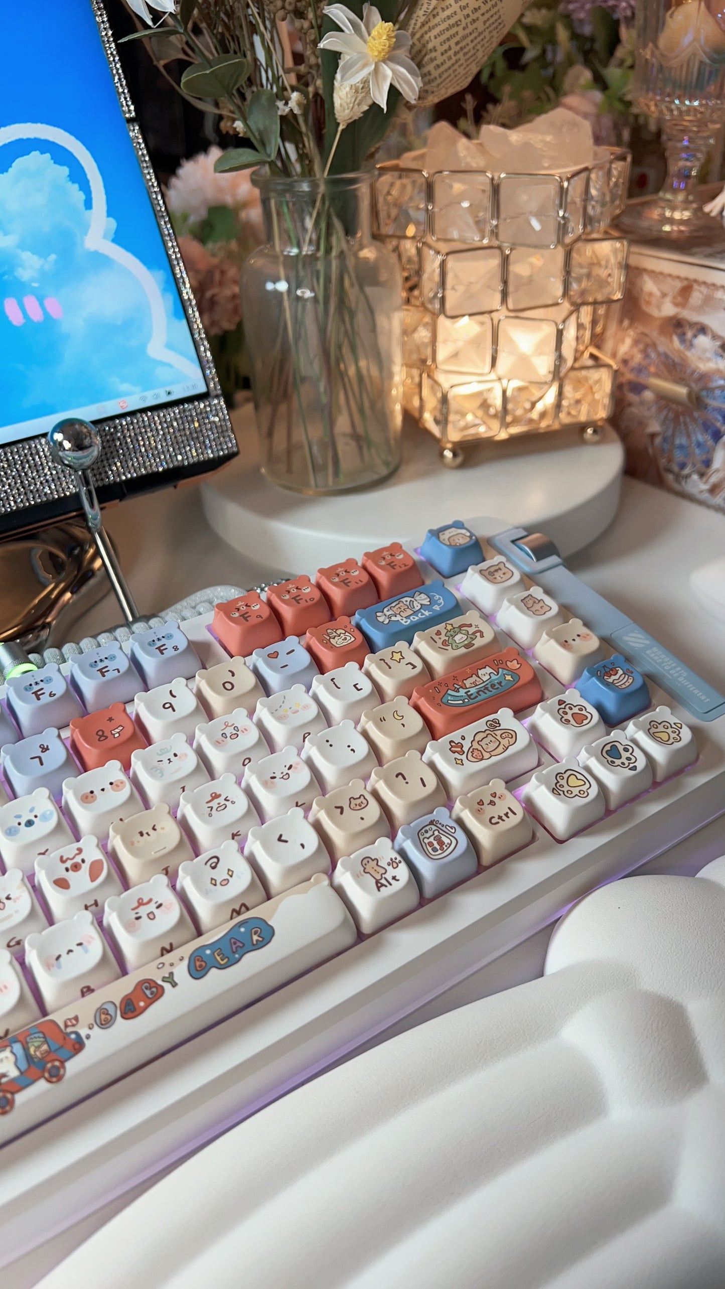 018 Bear Ear Bear Head Blue and Red kawaii emoji 130 keys Keycaps